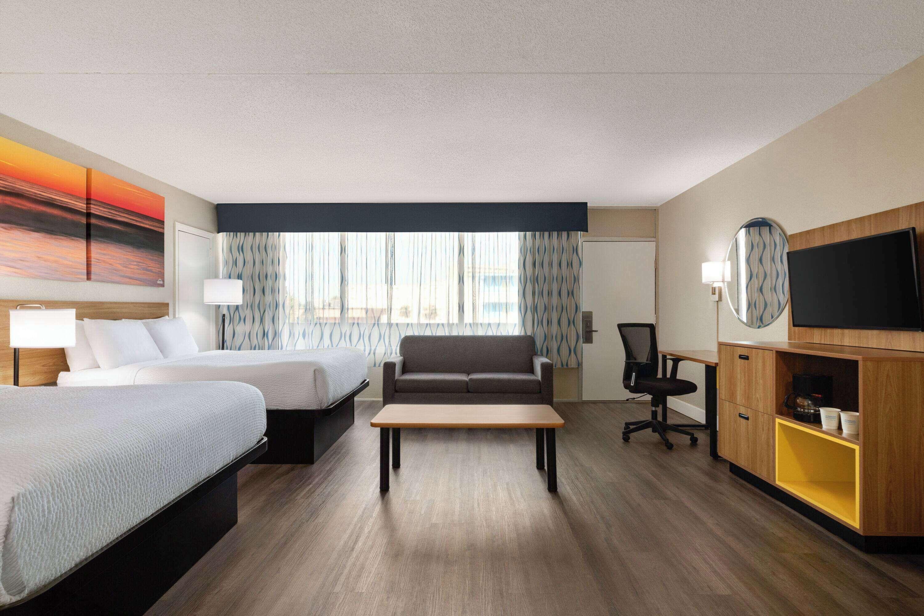 Queen Room with Two Queen Beds and Street View - Non-Smoking