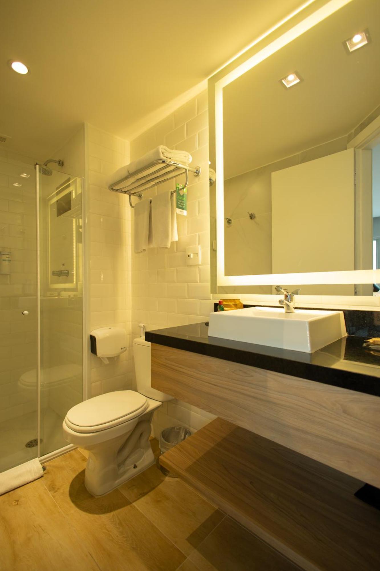 Luxury King Room
