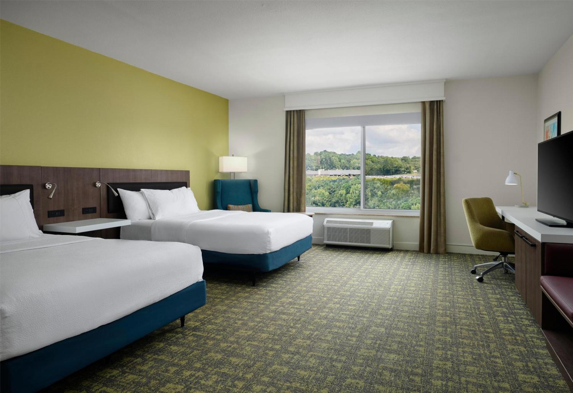 Queen Room with Two Queen Beds - Mobility and Hearing Access
