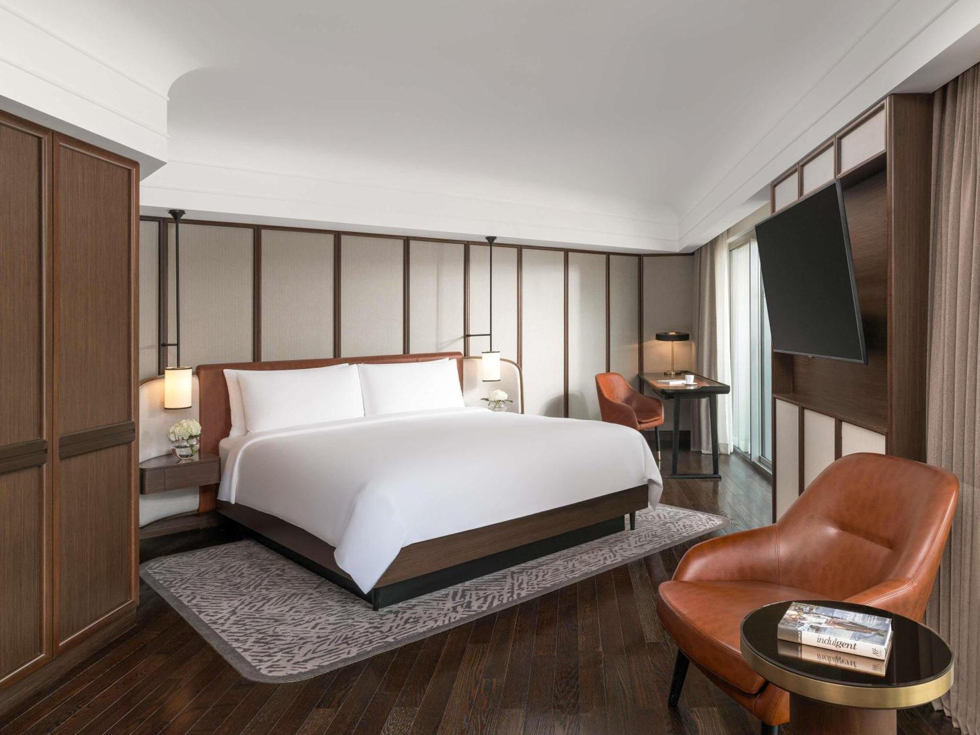 Signature Salon Suite, 1 kingsize bed, 2 balkons, aparte lounge