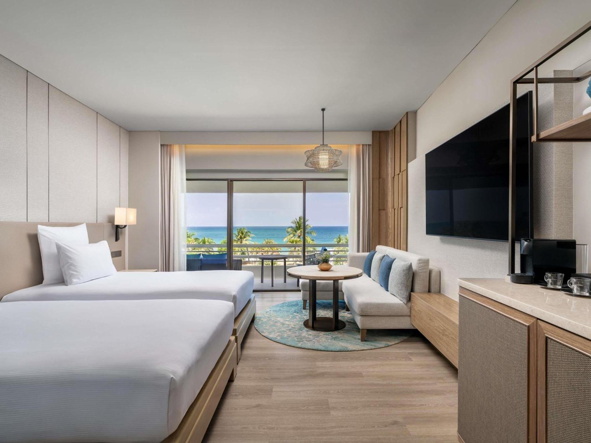 Deluxe Twin Room with Sea View
