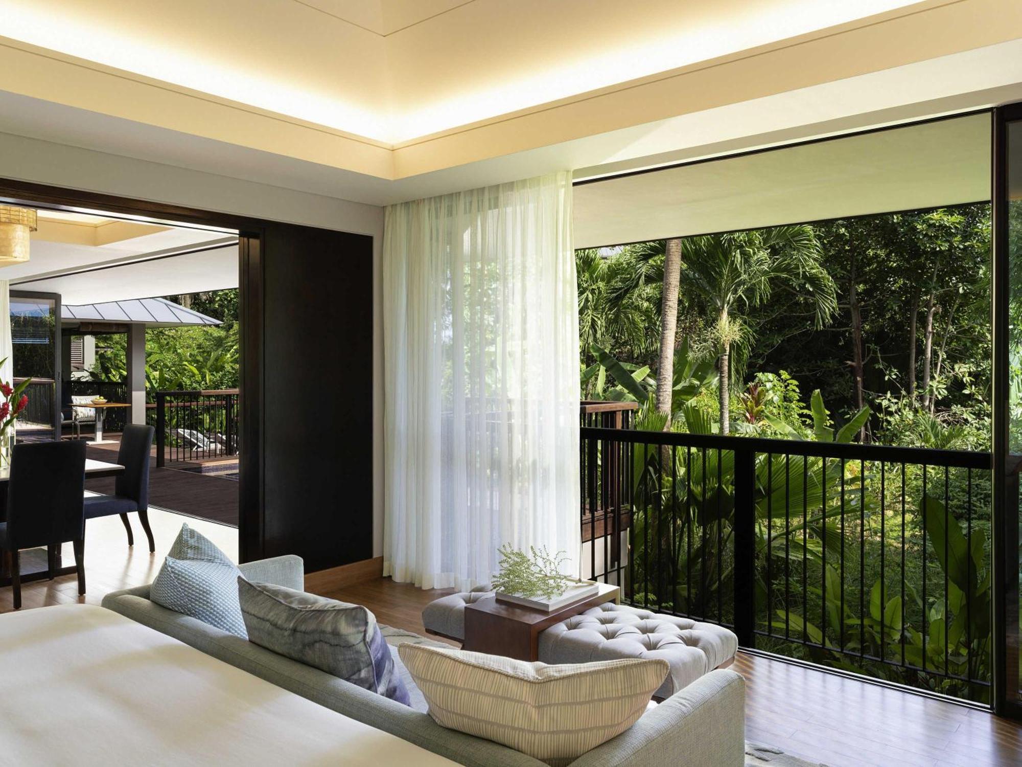 Grande Villa avec Piscine - Vue sur Jardin - Côté Colline