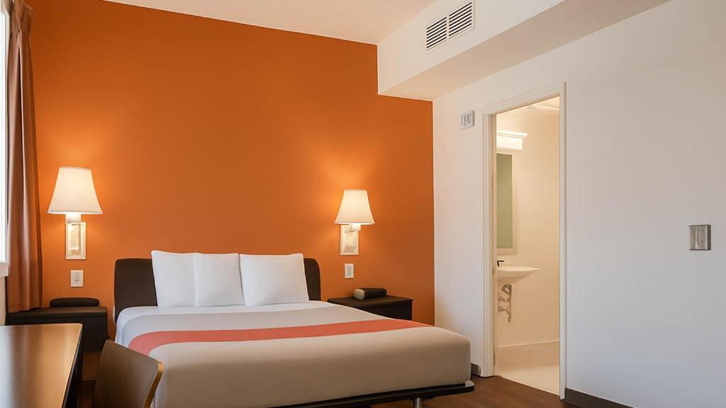 Zimmer mit Queensize-Bett
