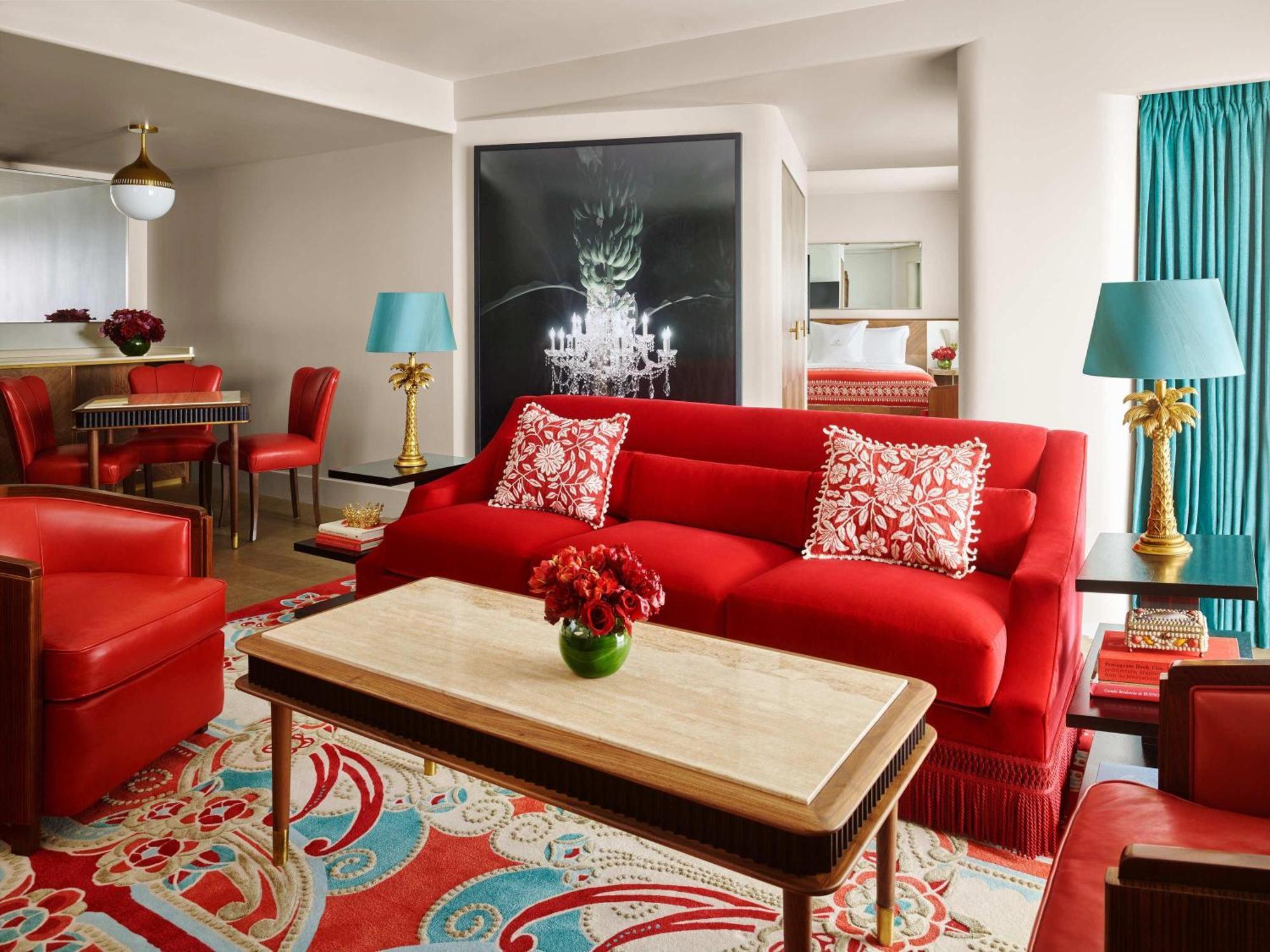 Suite King com 1 Quarto - Vista Parcial do Oceano