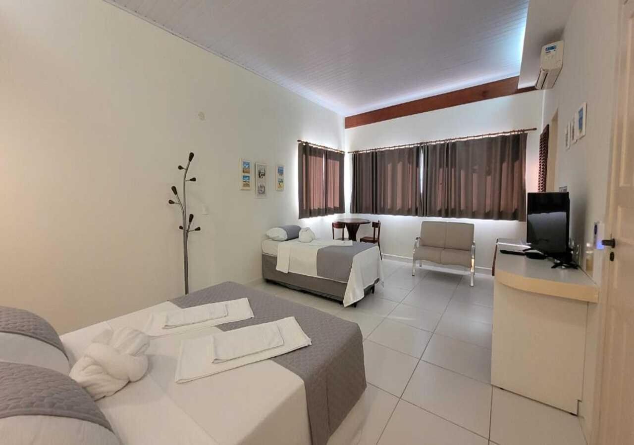 Standard Family Room,1724793794:JPEG