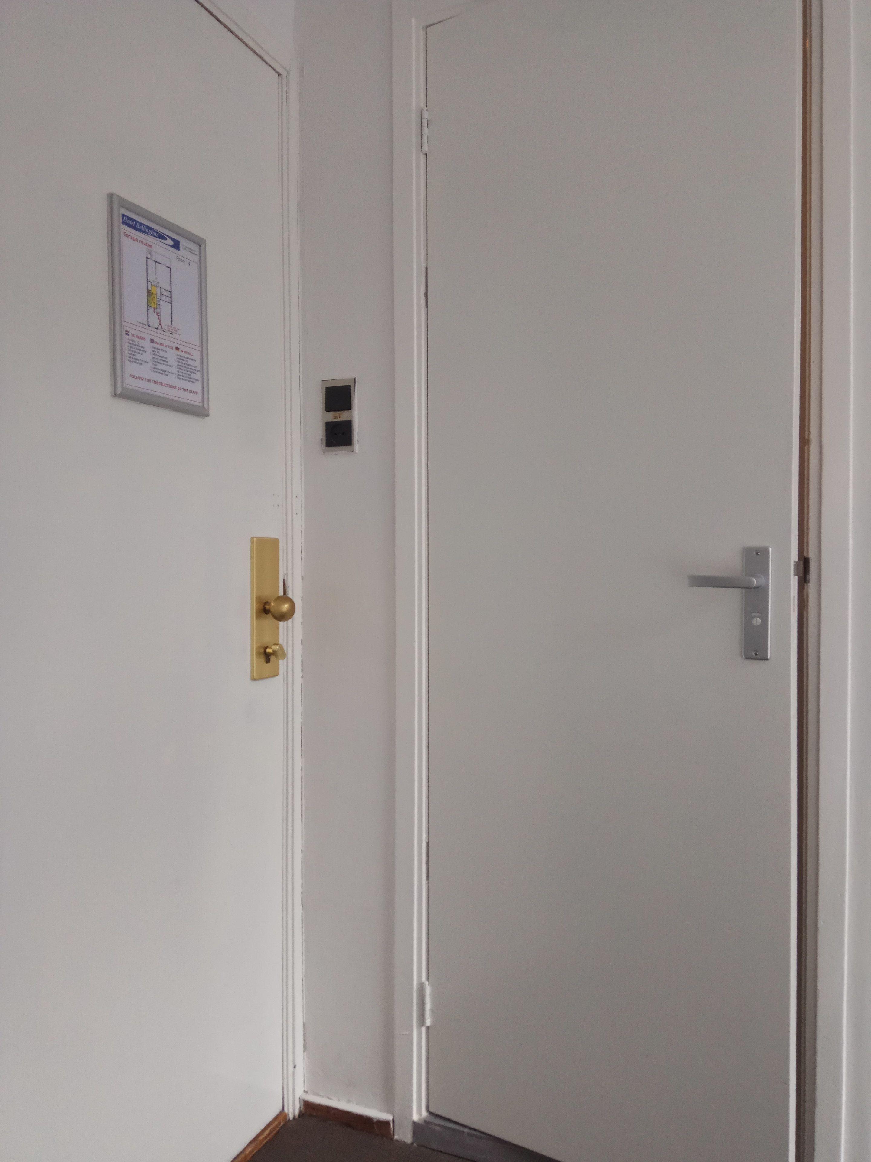 Chambre Lits Jumeaux avec Salle de Bains Privative