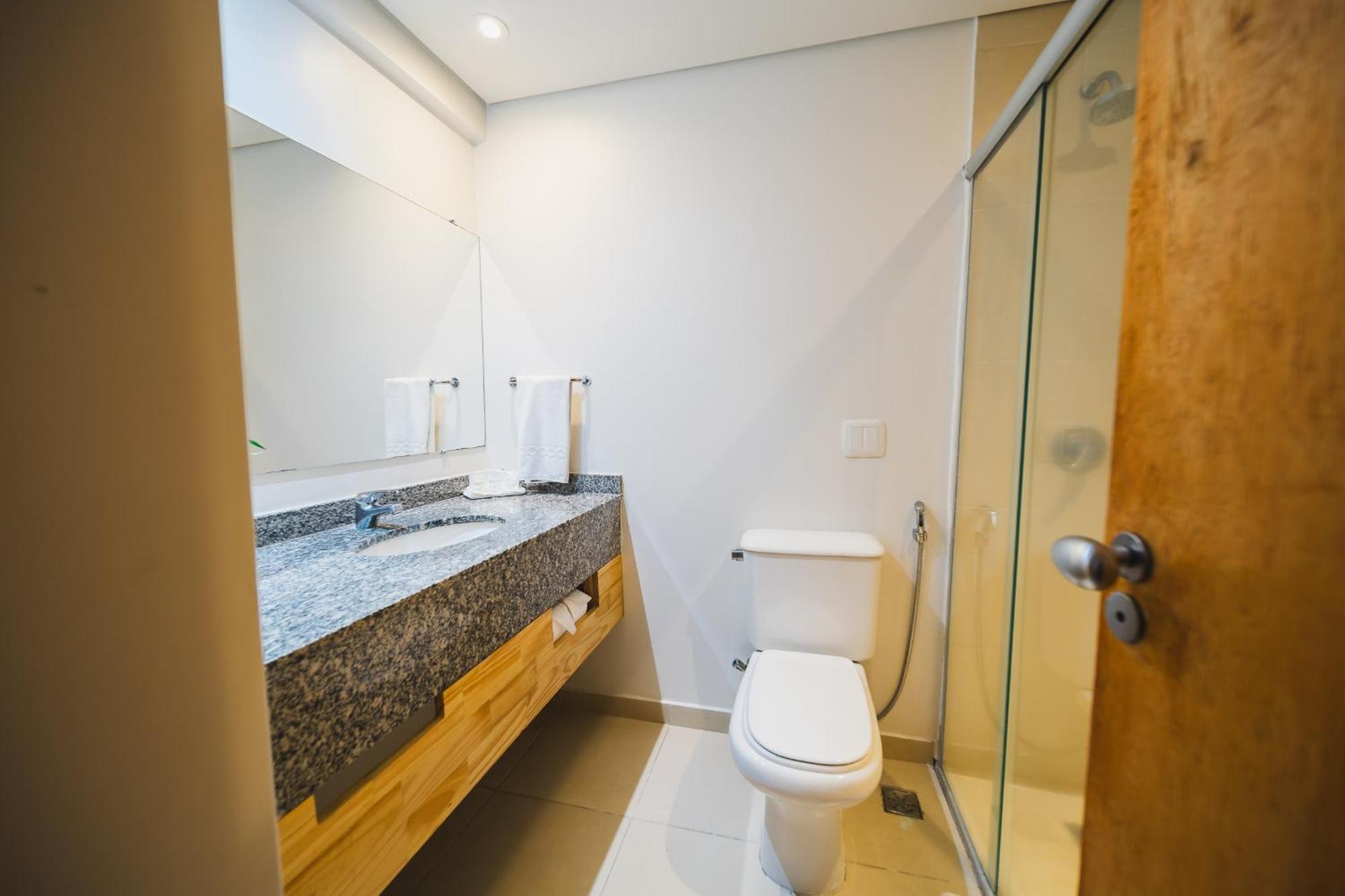 Quarto Familiar Standard