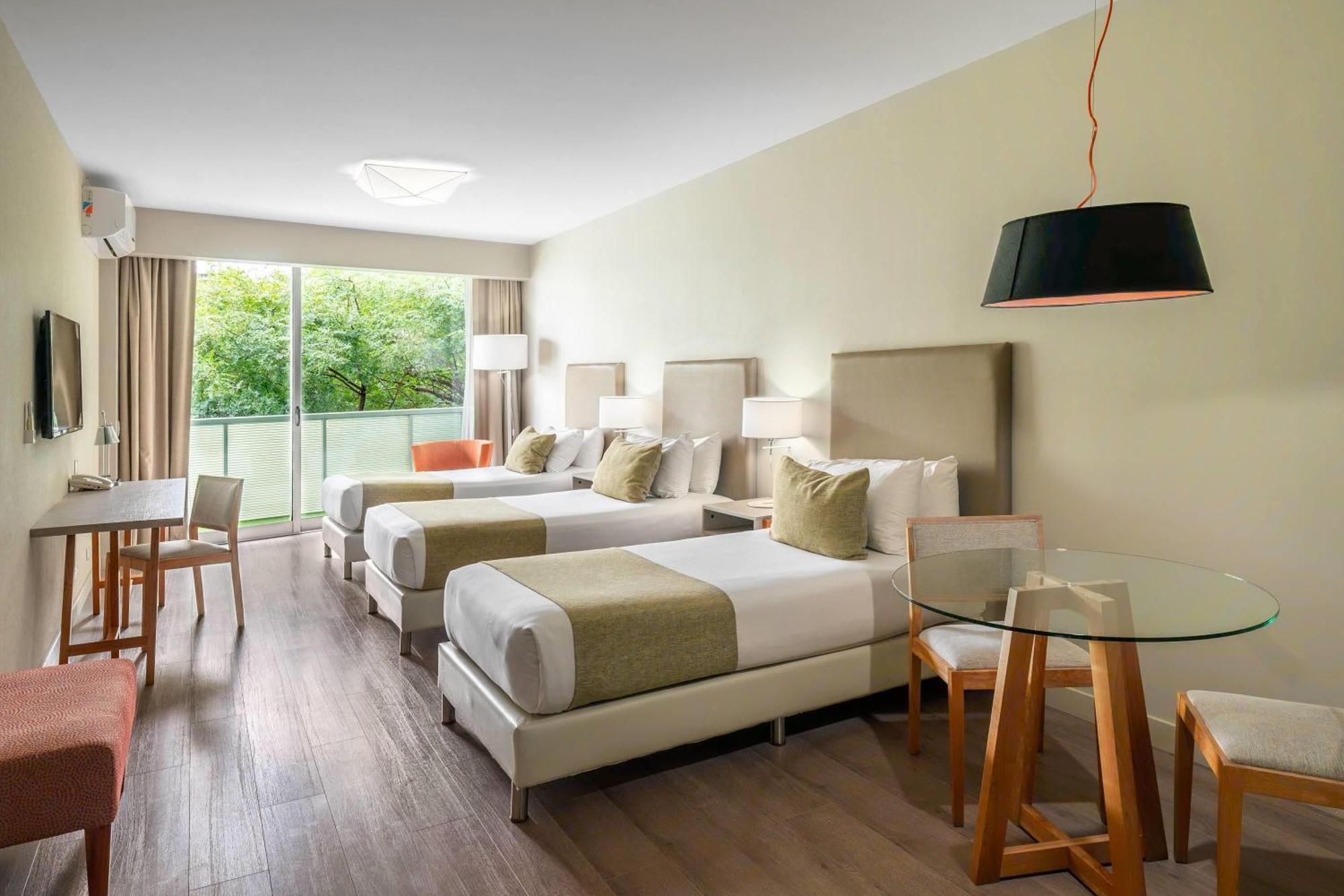 Classic Kamer met 3 Aparte Bedden - Rookvrij
