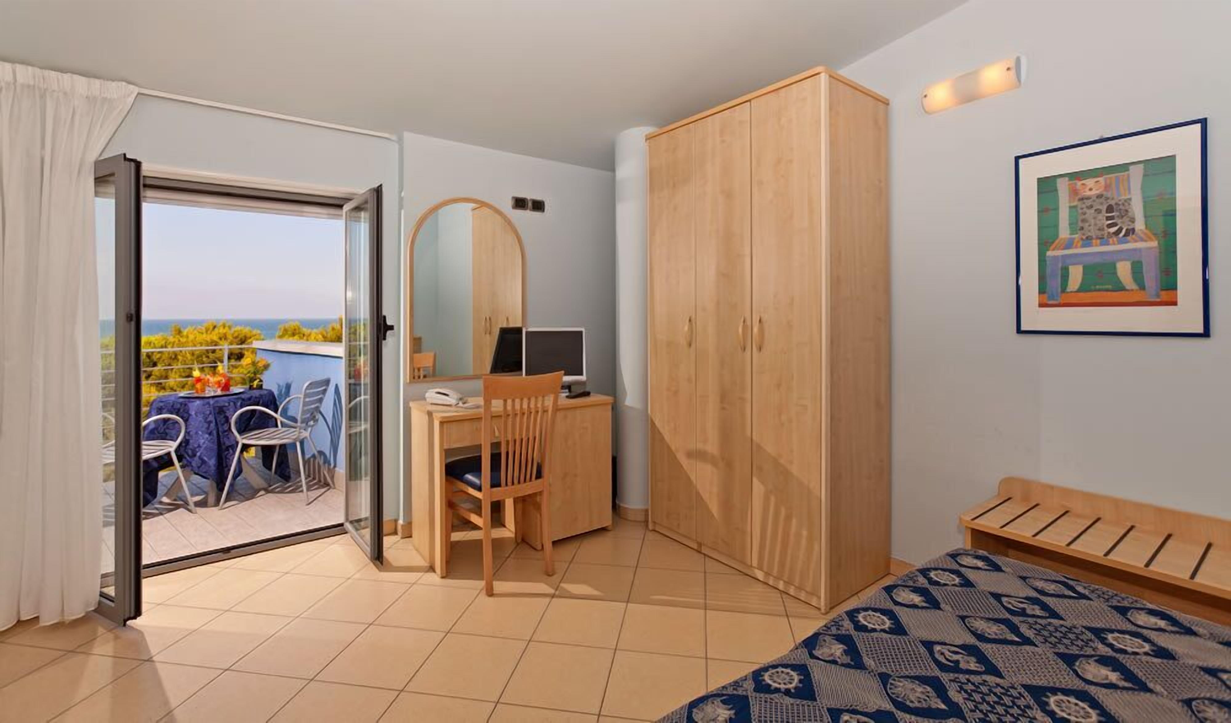 Double Room Balcony Sea View,1727867287:JPEG
