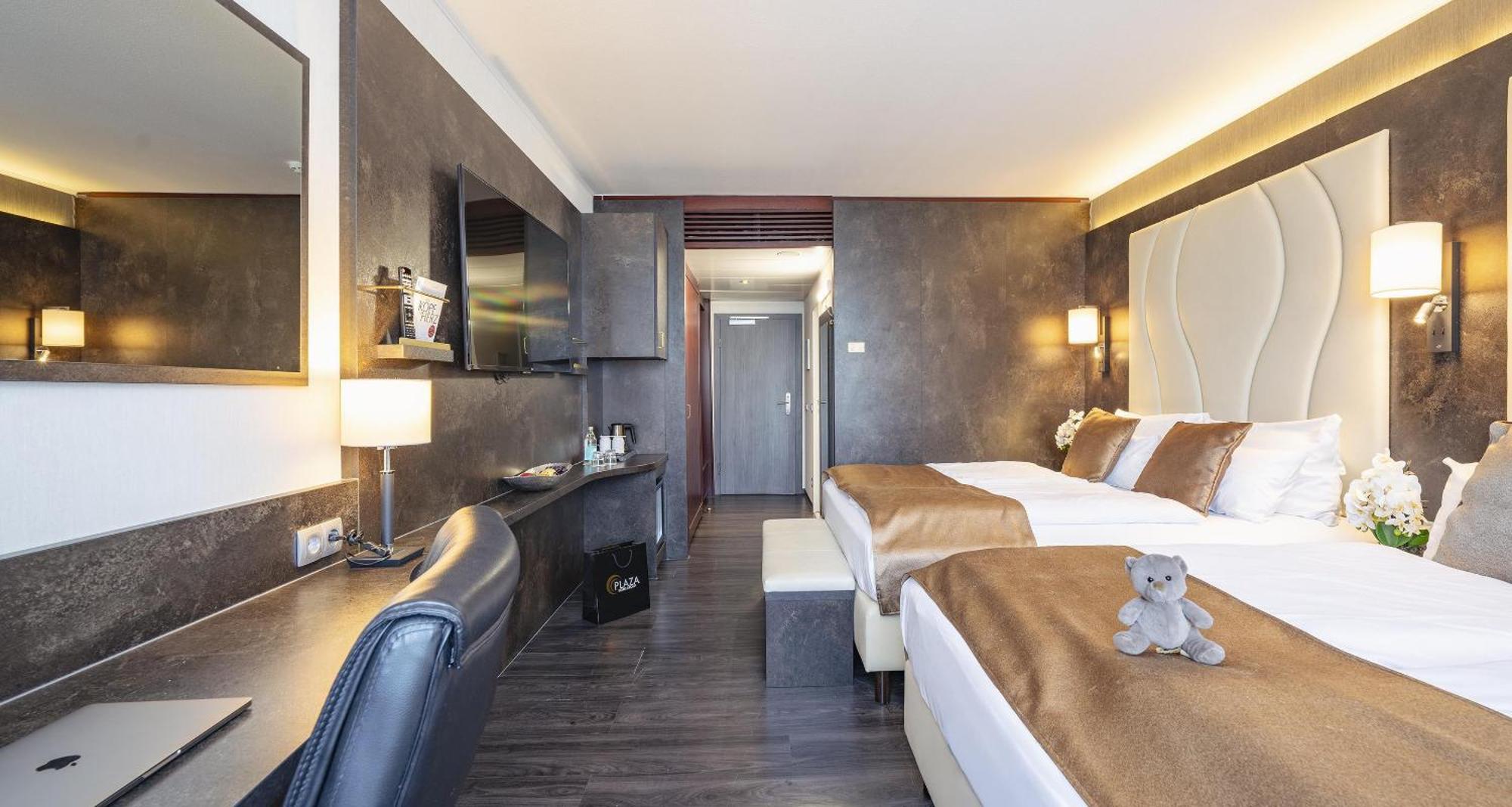 Comfort Zimmer mit 2 Queensize-Betten - ruhige Lage