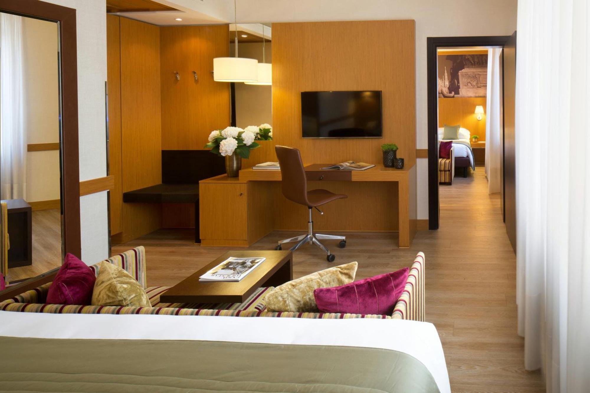 Quarto Familiar (2 Adultos + 2 Crianças)