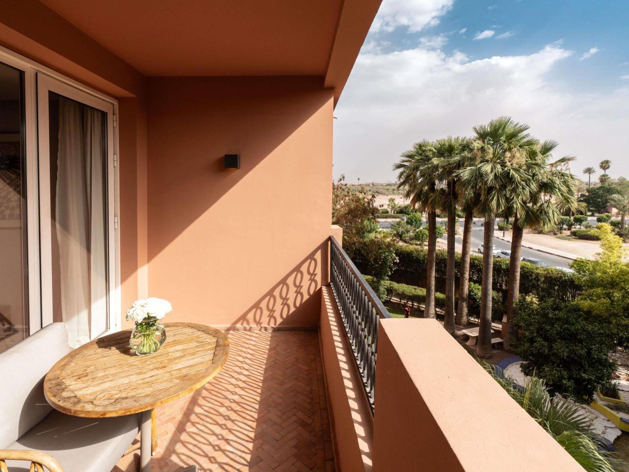 Chambre Classique Contemporaine avec Balcon