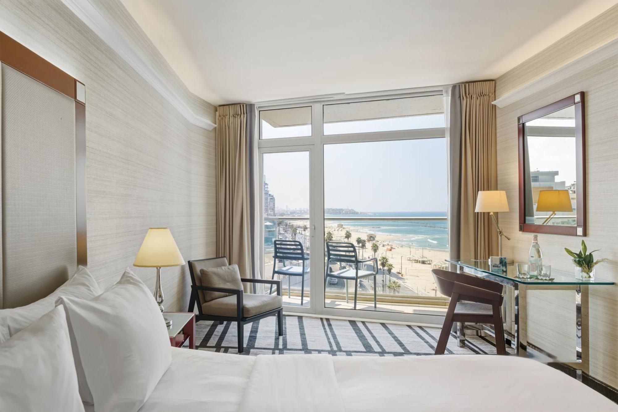 Chambre Classique avec 1 Lit Queen-Size et Balcon - Vue sur Mer