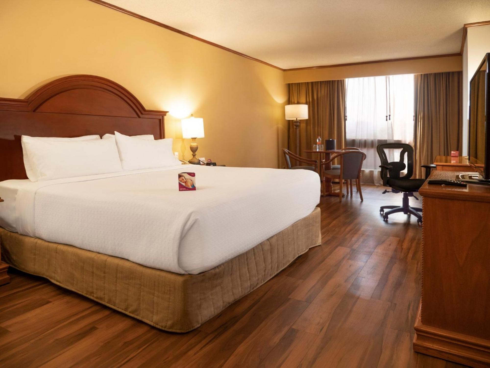 Standard King Room,1730046341:JPEG