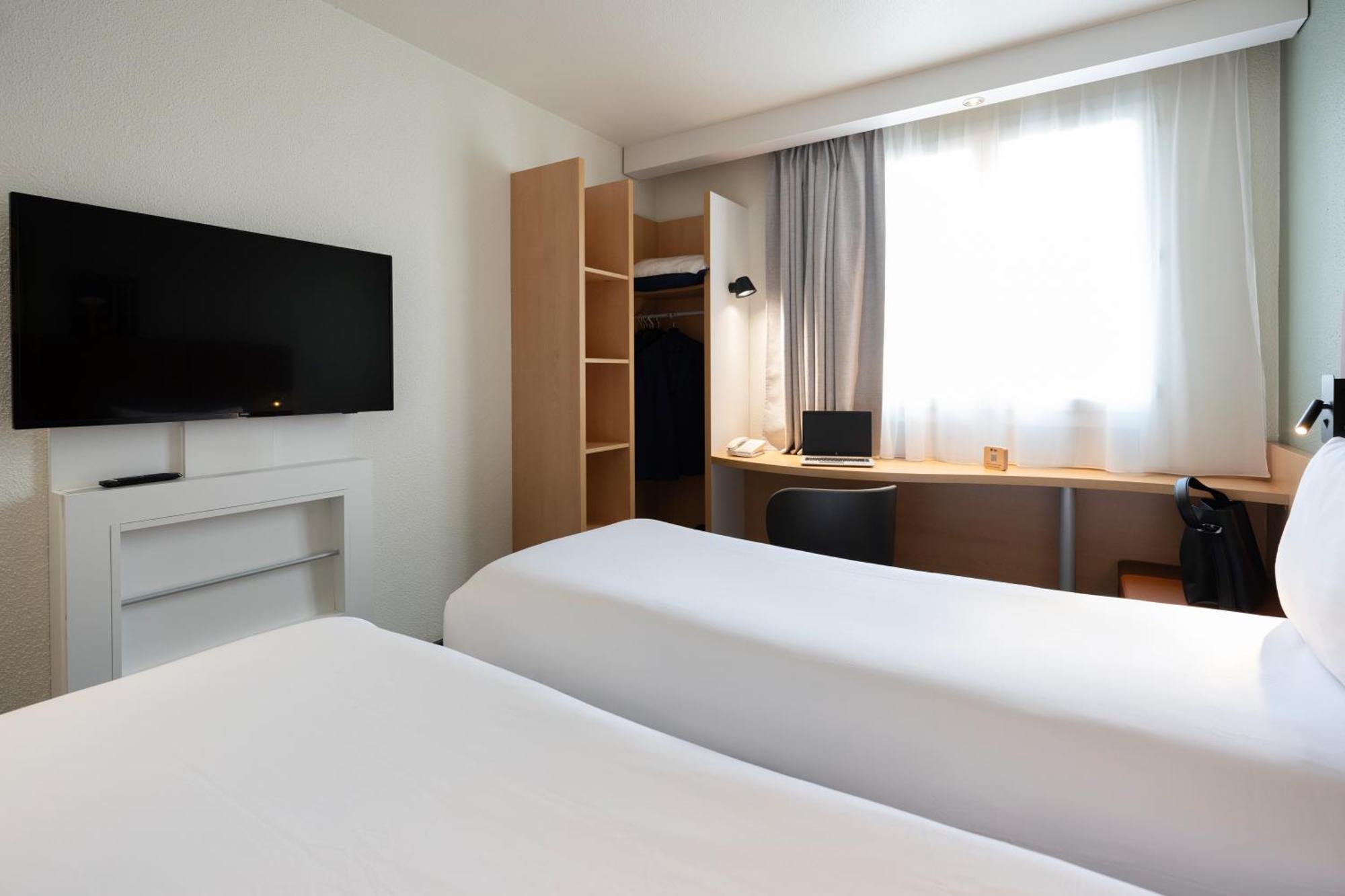 Zwei Doppelzimmer ohne Verbindungstür