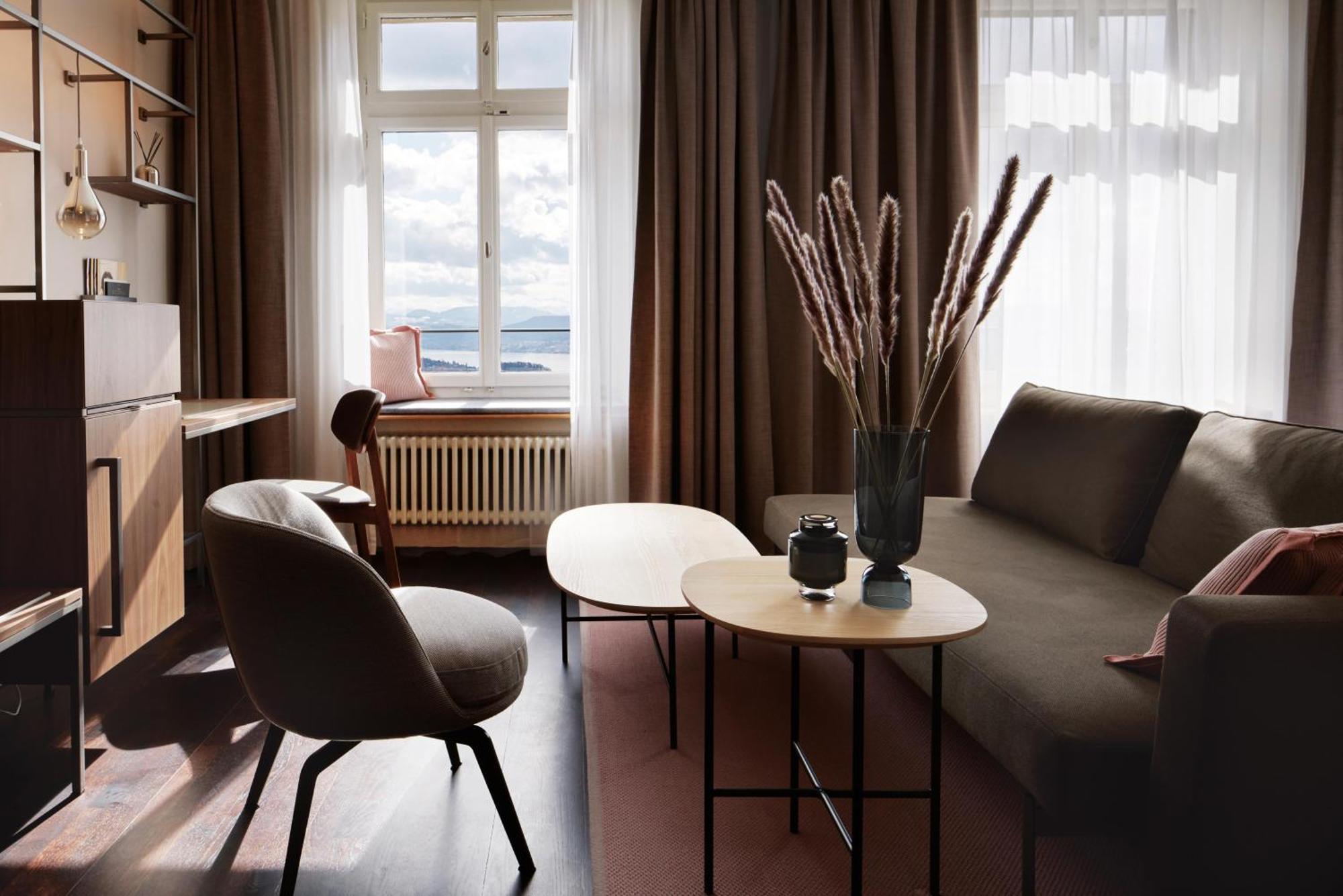 Deluxe Tweepersoonskamer met 2 Aparte Bedden en Uitzicht op het Meer