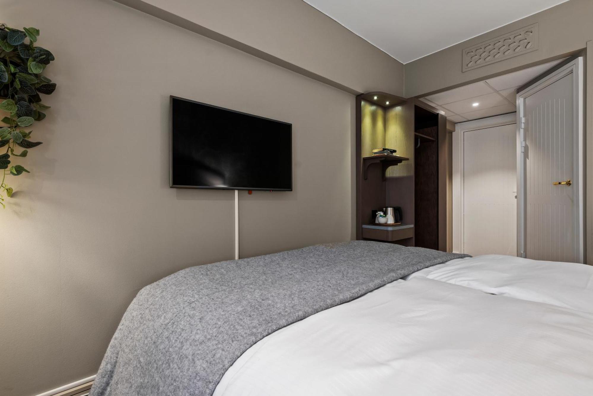 Quarto Standard com Cama de Casal ou 2 de Solteiro