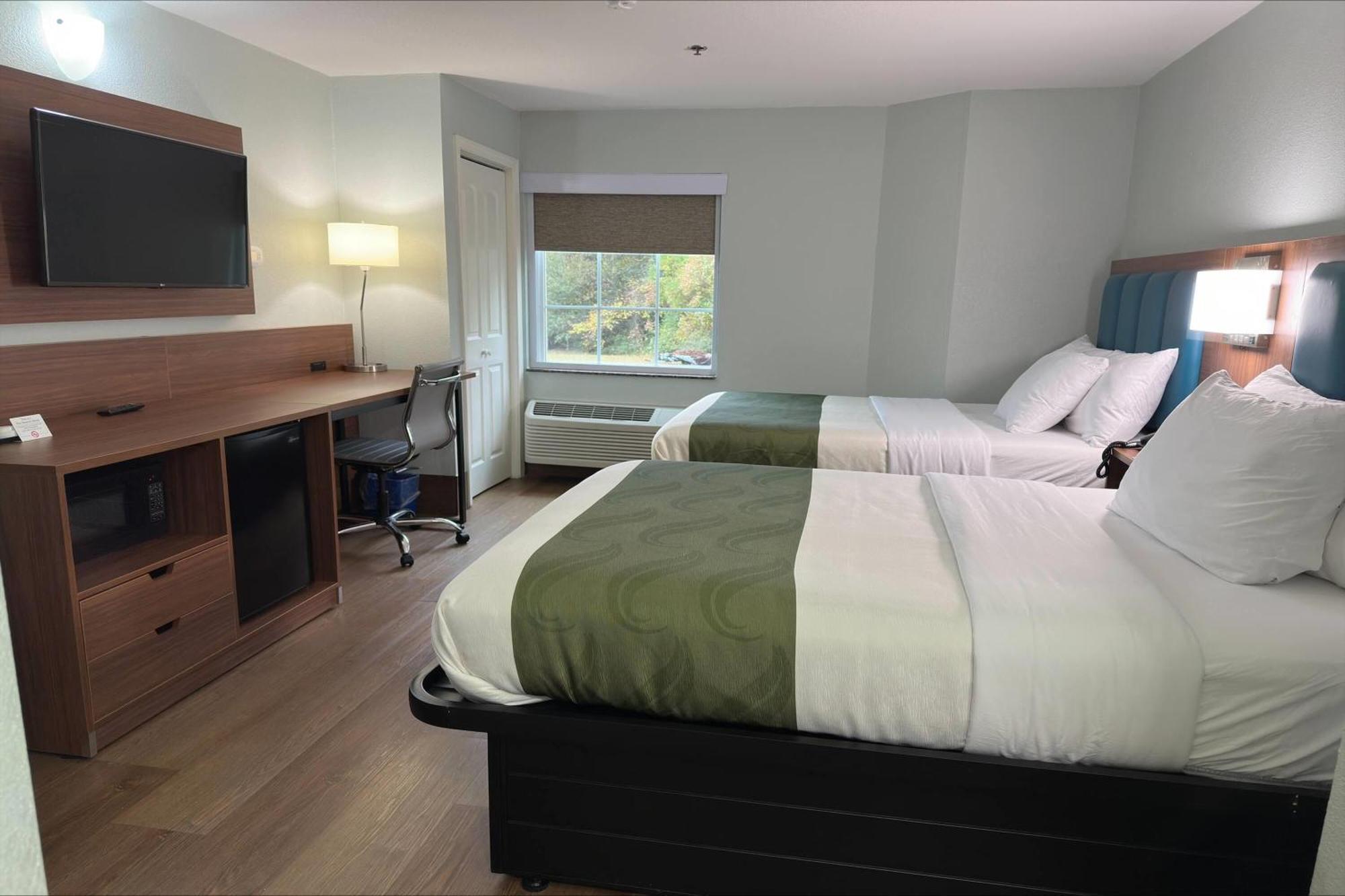 Double Room with Two Double Beds - Non-Smoking