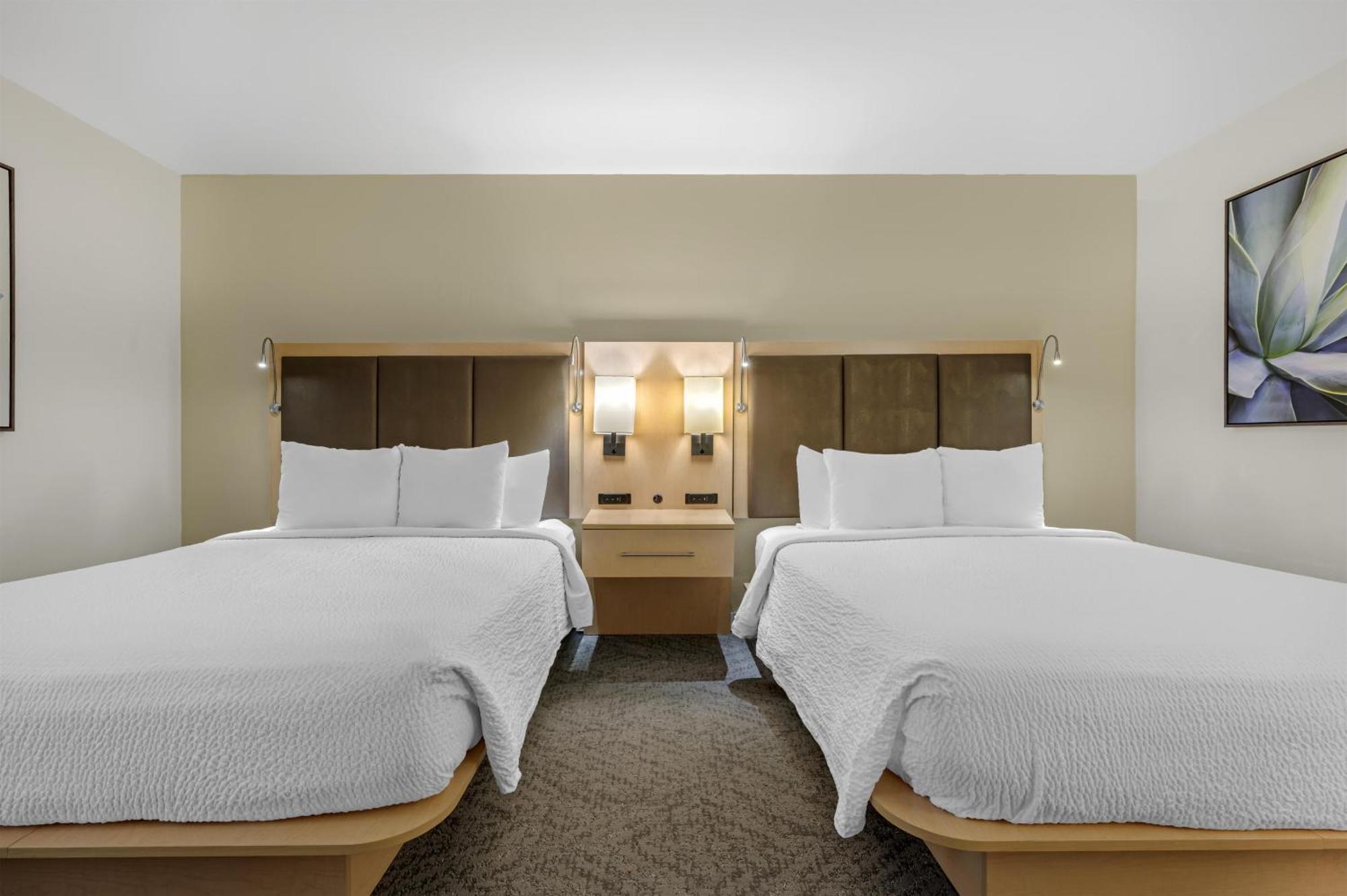 Suite met 2 Queensize Bedden - Geschikt voor Gasten met een Lichamelijke Beperking - Rookvrij
