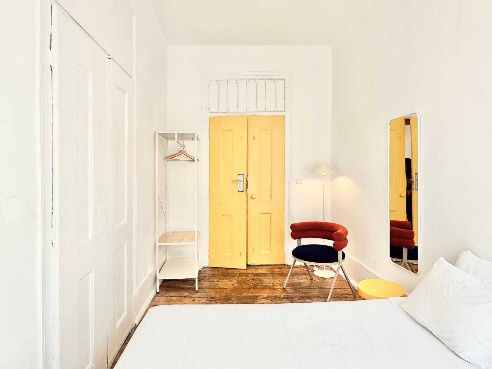 Quarto Duplo Standard com Casa de Banho Partilhada