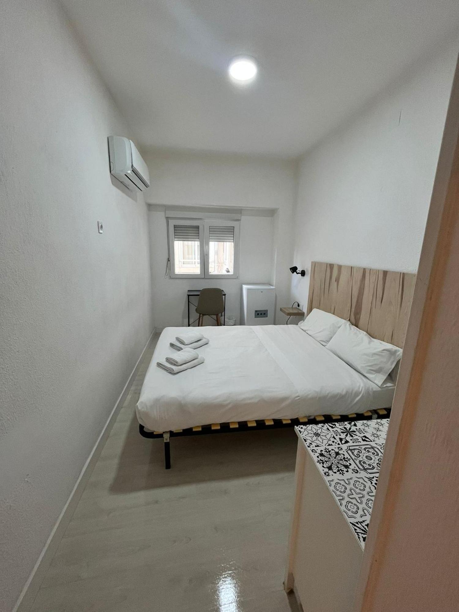 Quarto Duplo com Casa de Banho Partilhada