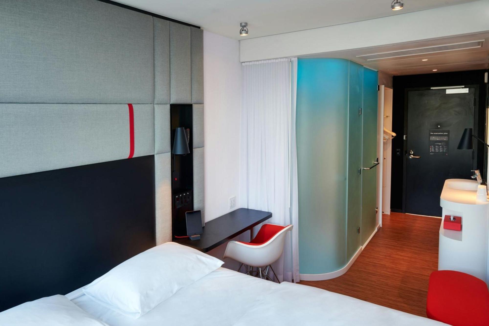 Kamer met Kingsize Bed