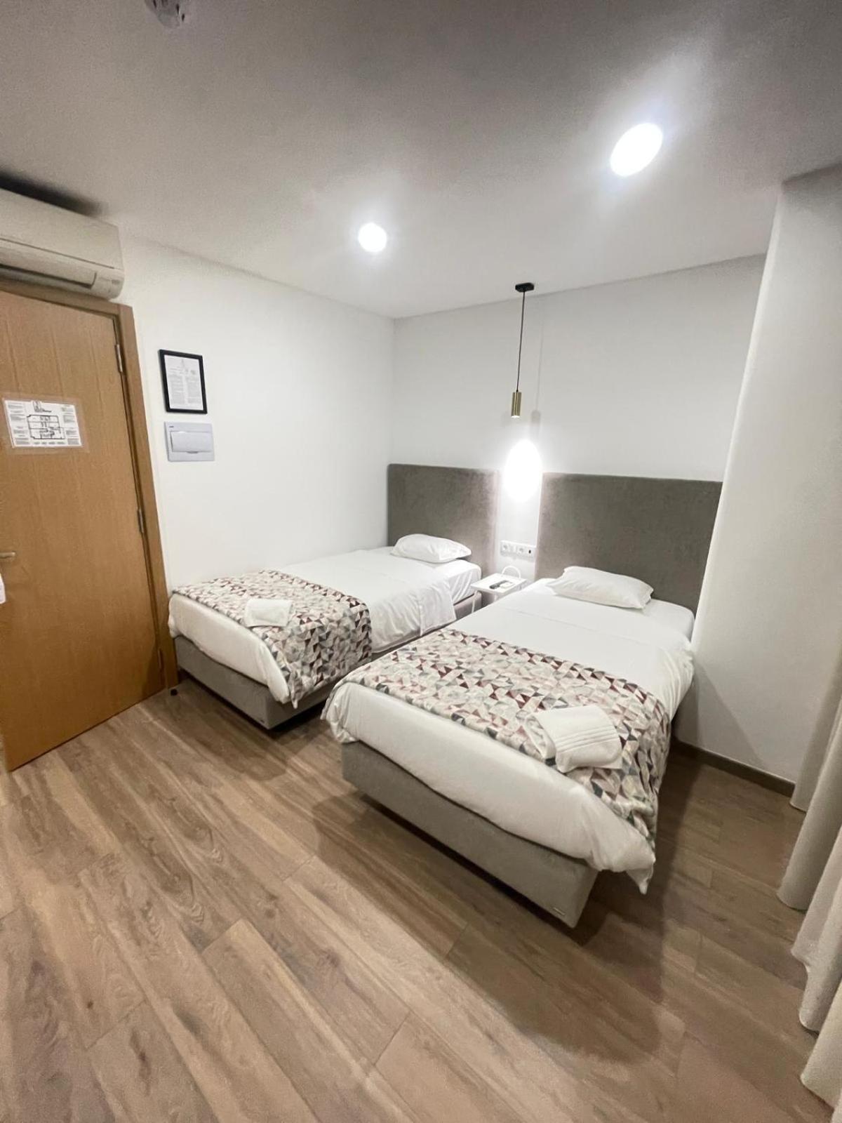 Habitación Doble con cama supletoria - 1 o 2 camas