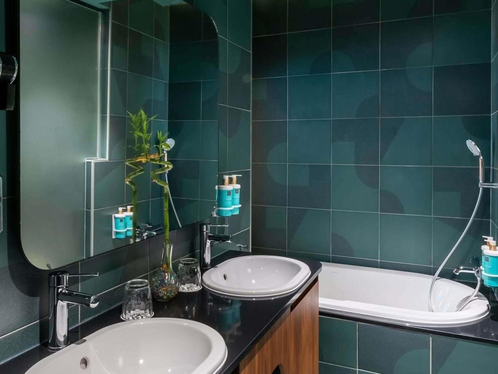 Quarto Duplo Superior com Sala de Estar
