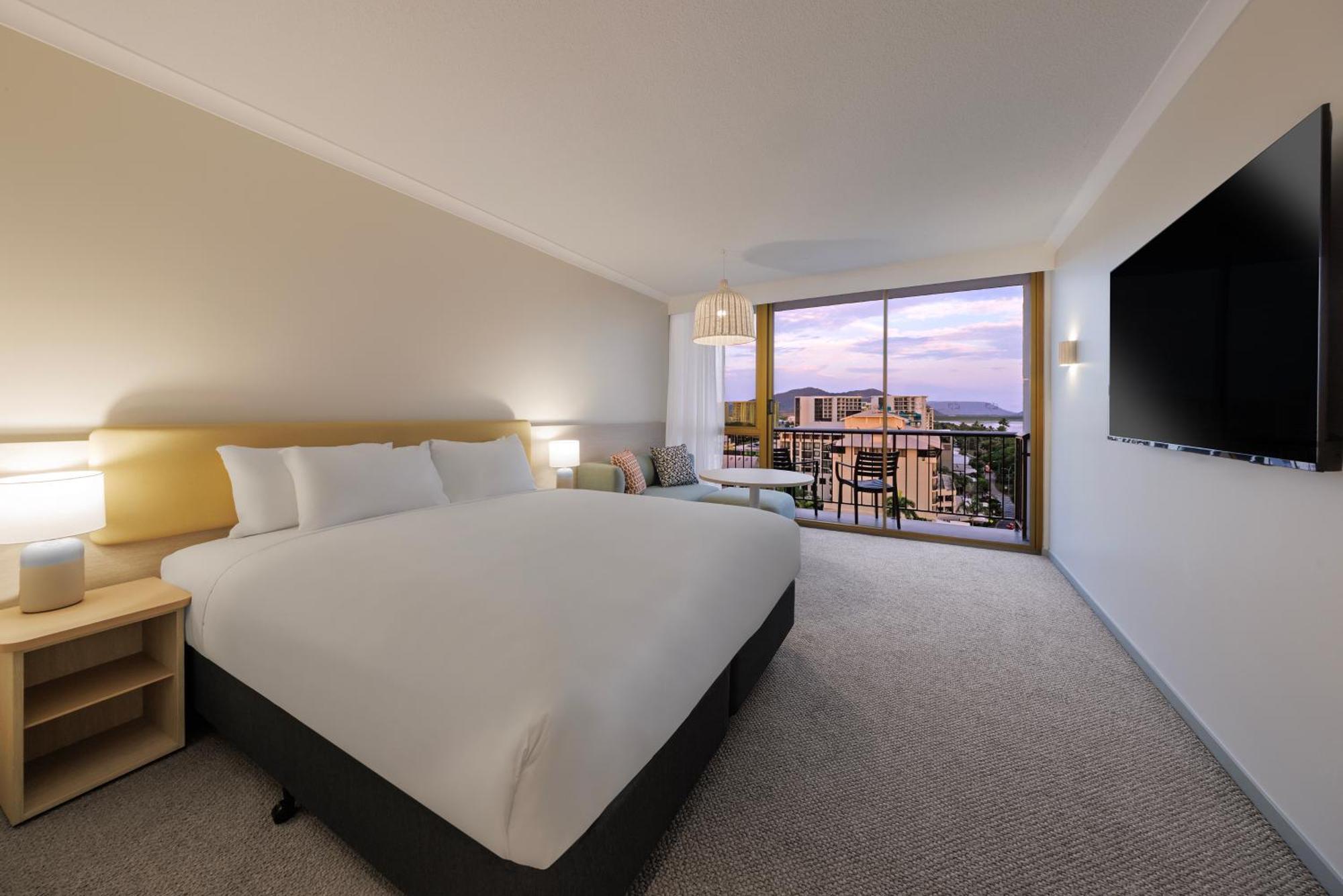 Premium King Balcony Room