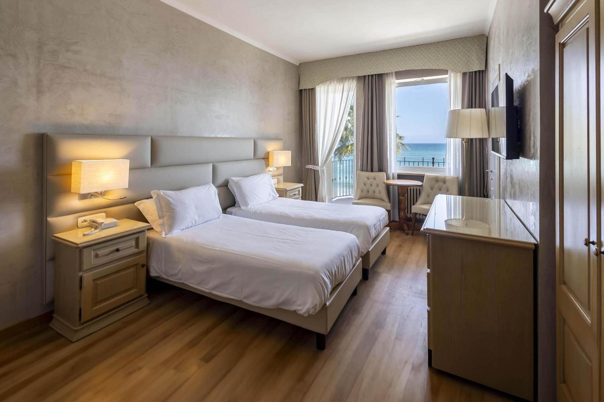 Triple Room Sea View,1742590631:JPEG