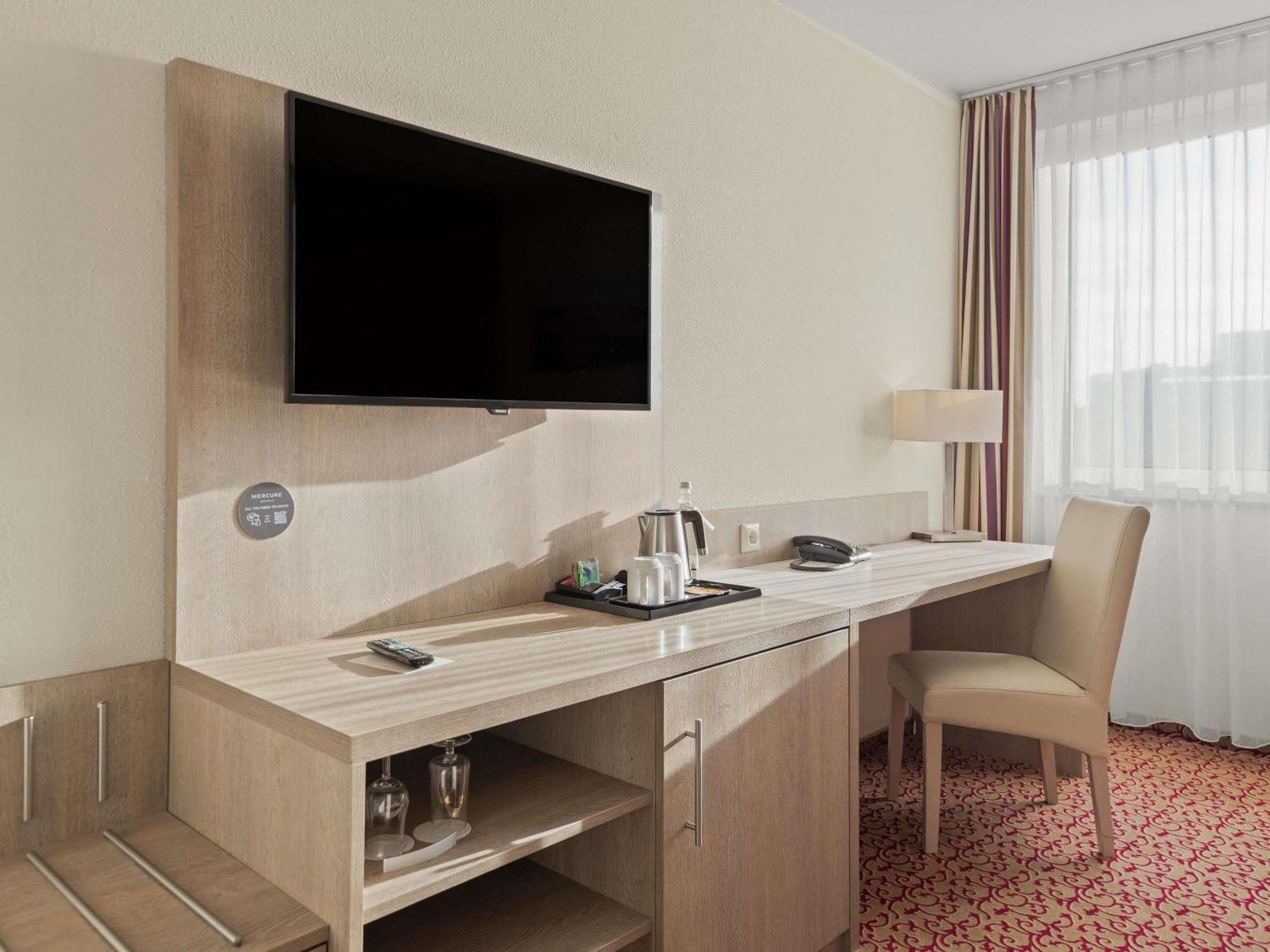 Standard Doppelzimmer mit Straßenblick