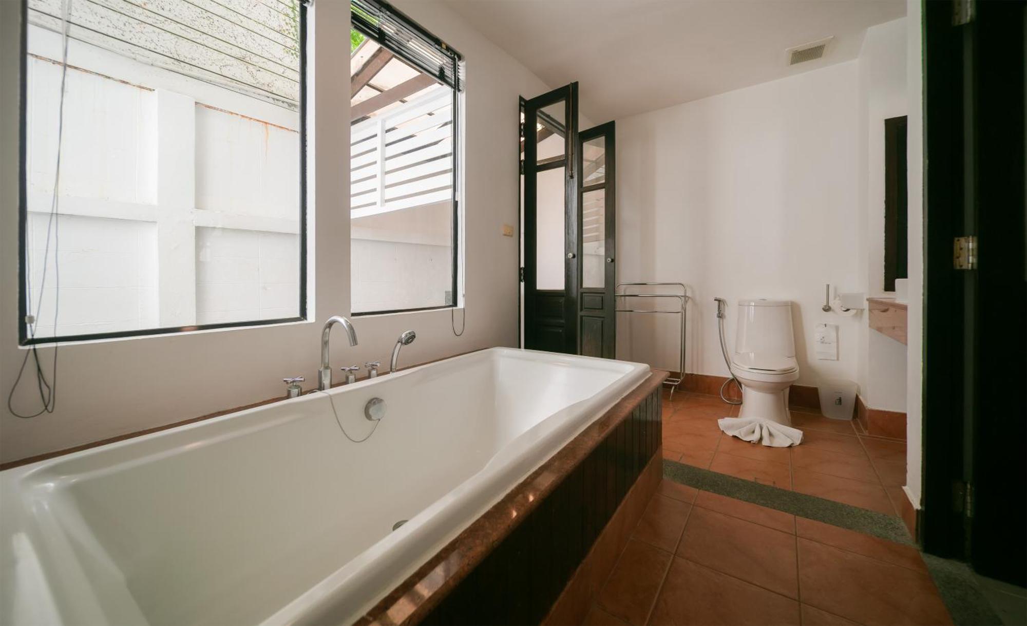 Deluxe Double Room with Terrace - Sino Wing