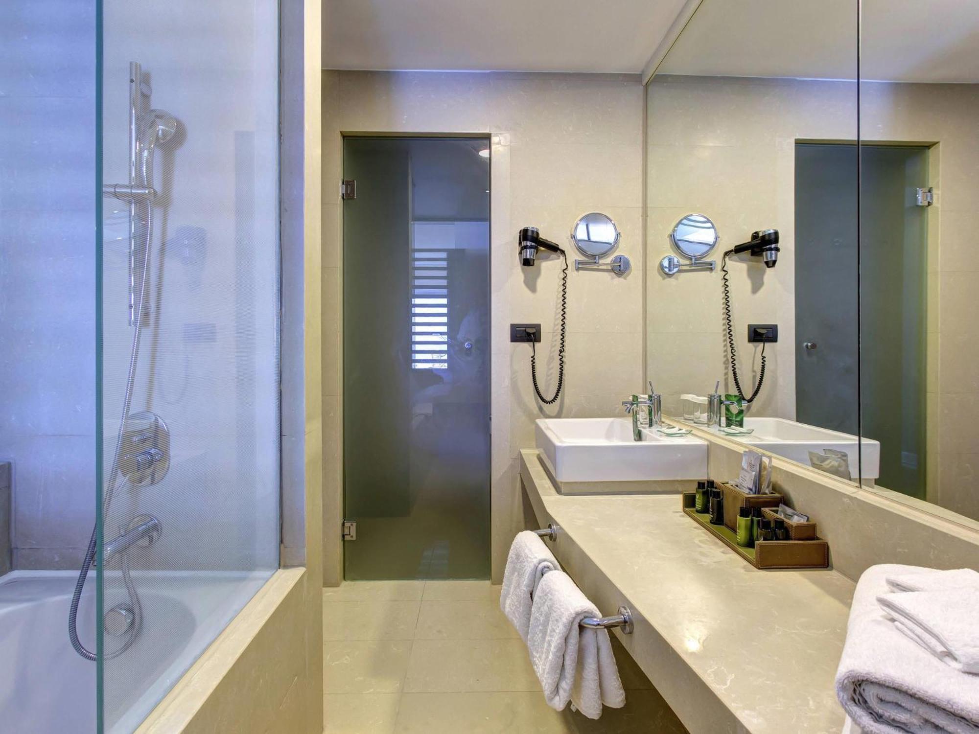 Superior Tweepersoonskamer met 2 Aparte Bedden en Uitzicht op Zee