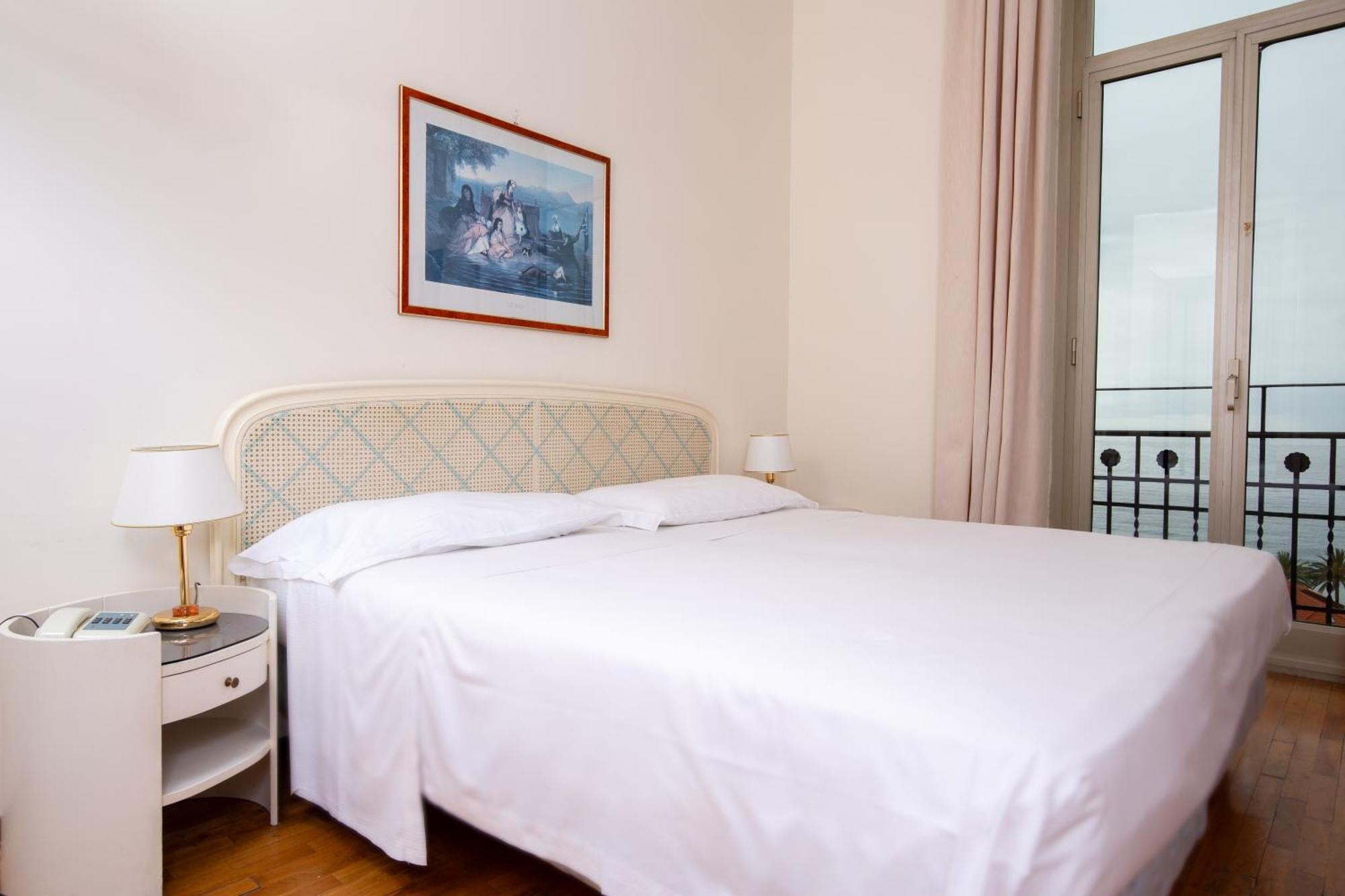 Chambre Double ou Lits Jumeaux - Vue sur Mer