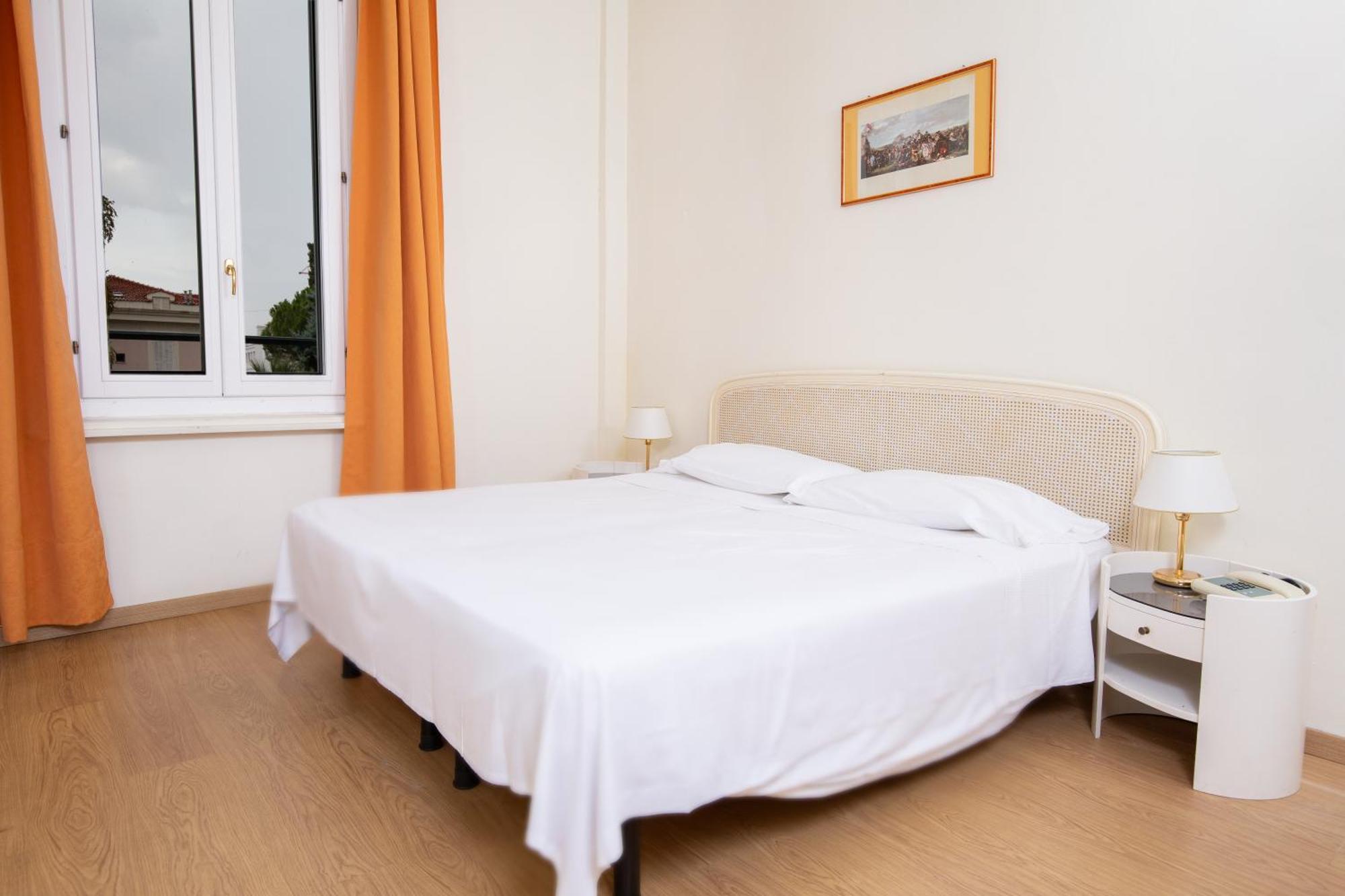Chambre Double ou Lits Jumeaux