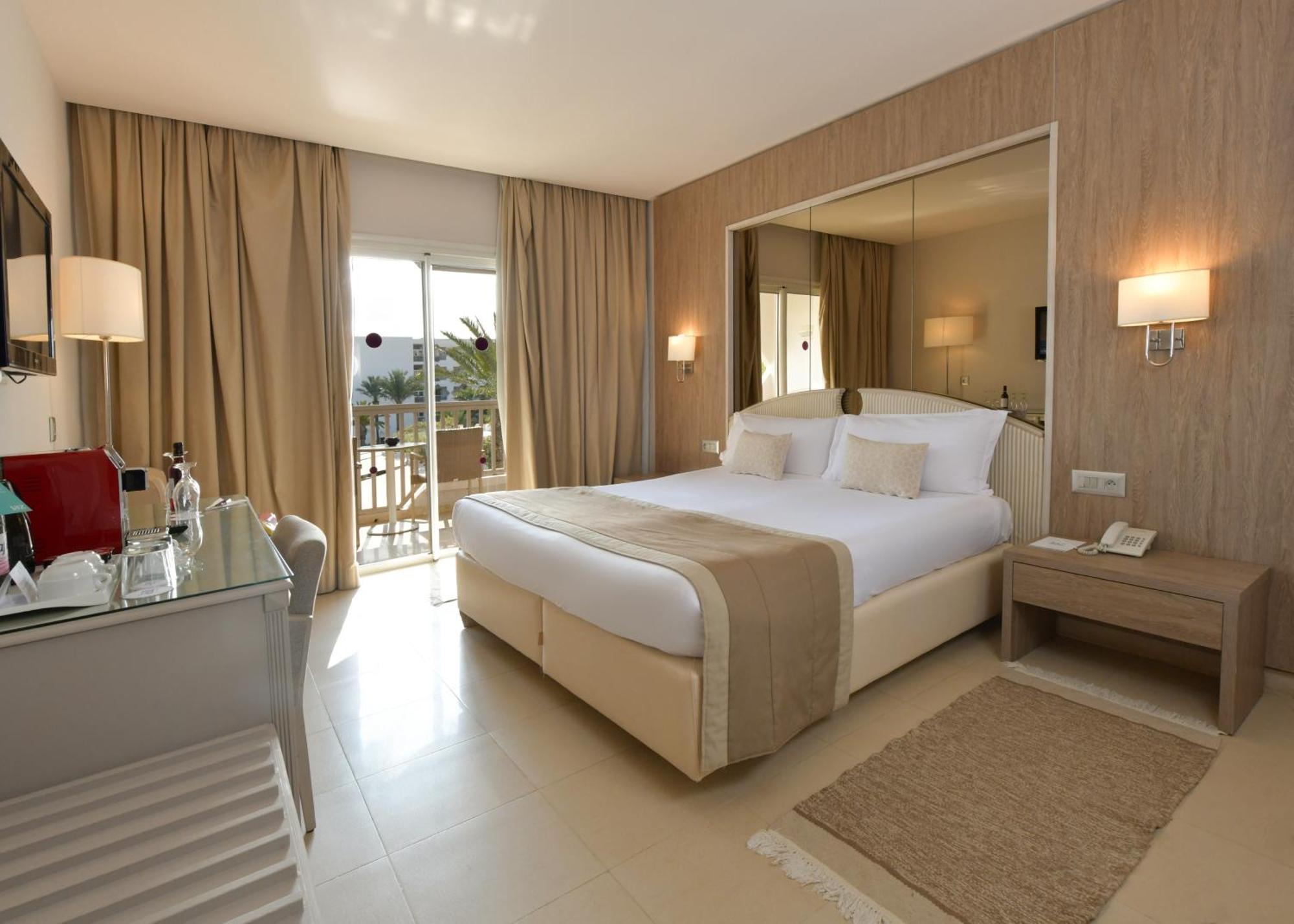 Chambre Double - Vue sur Jardin