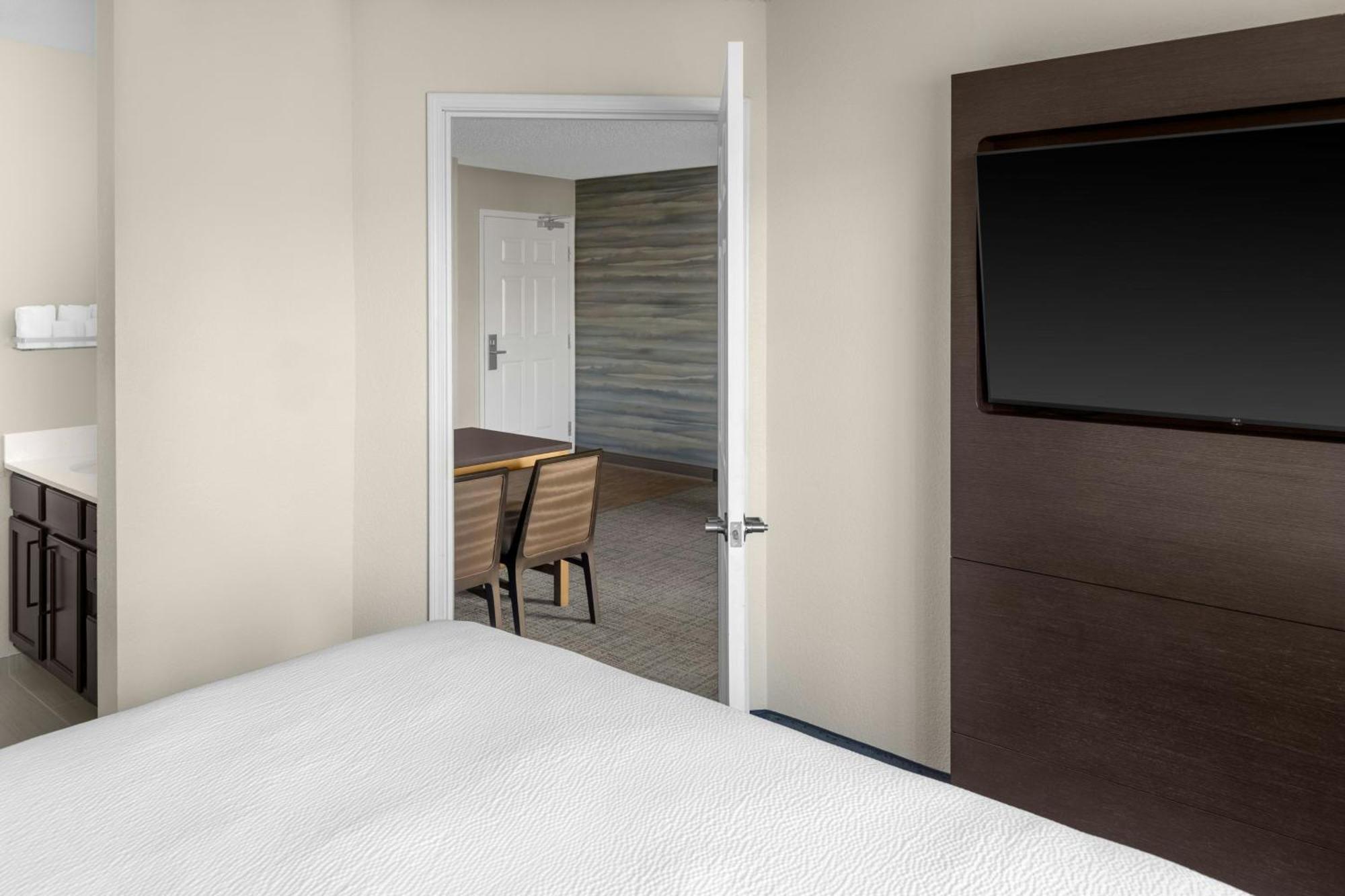 Two-Bedroom Suite
