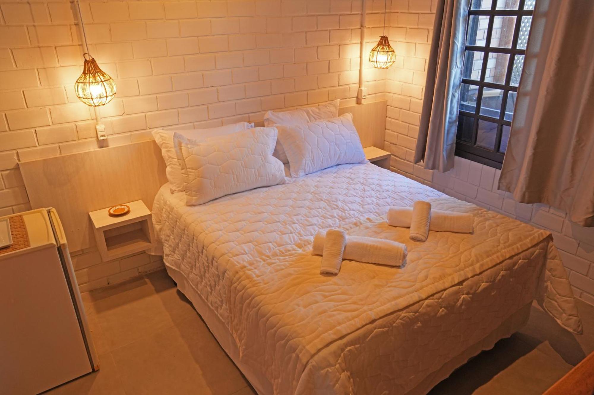 Standard Queen Room,1742792211:JPEG