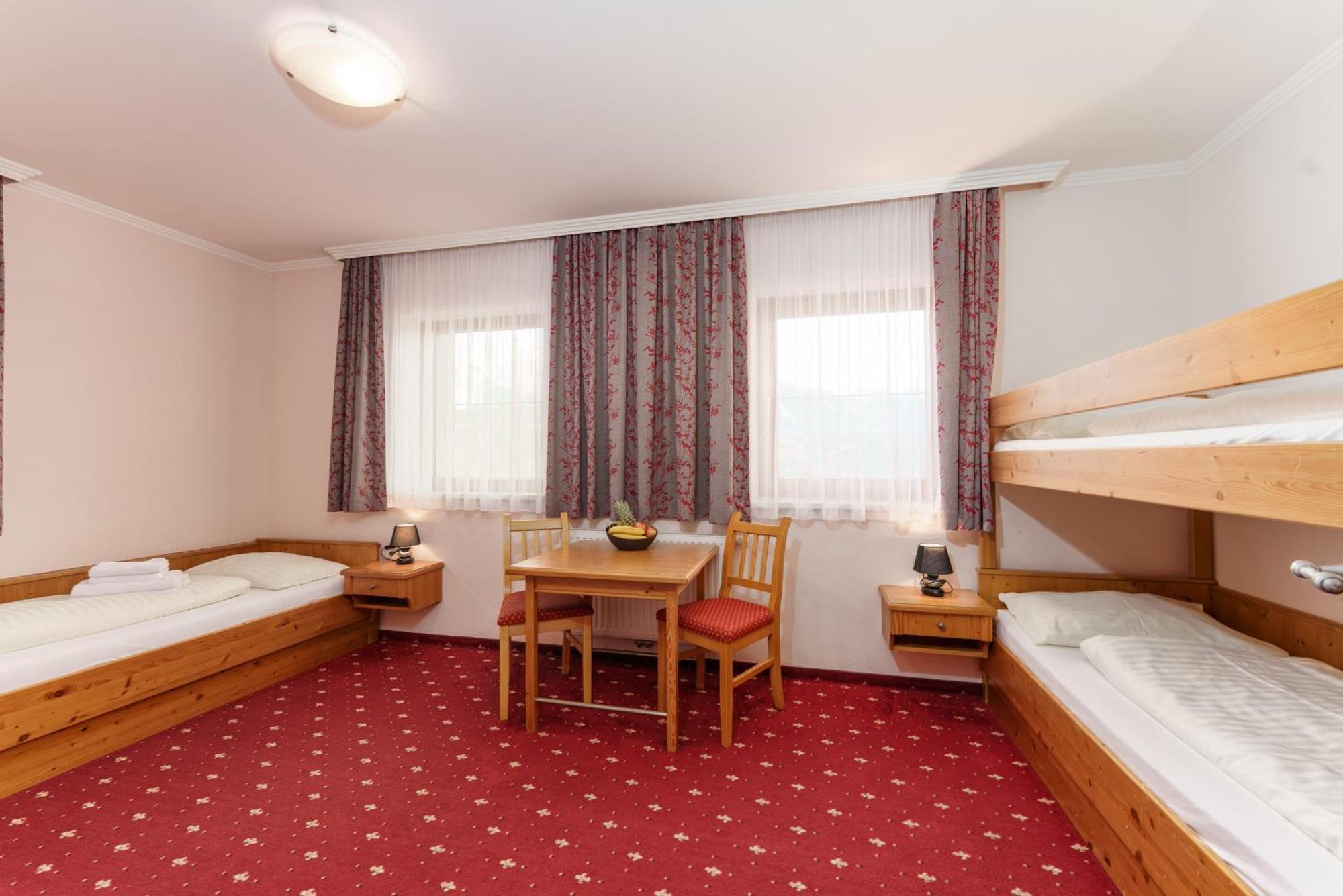 Deluxe Familienzimmer