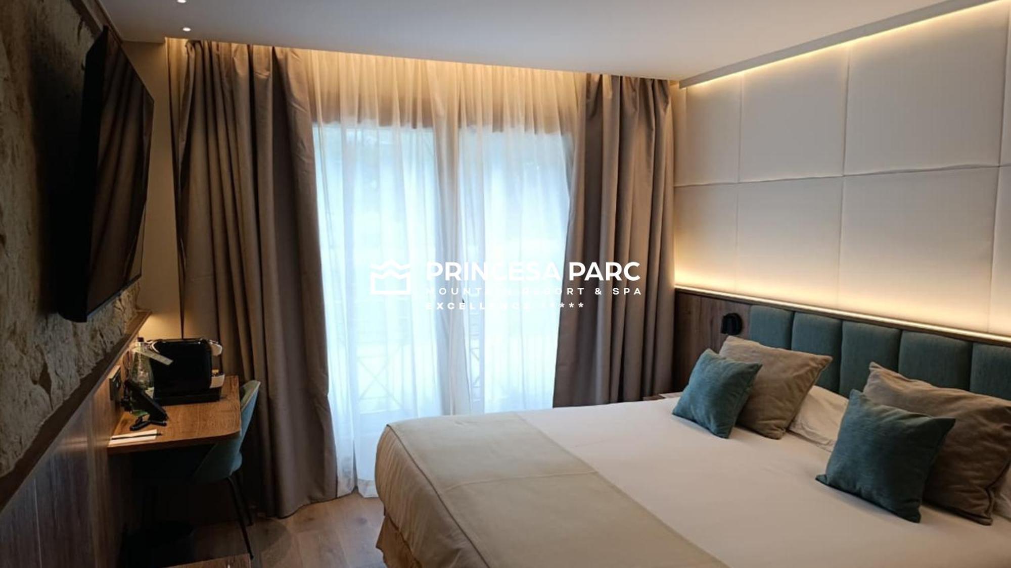 Superior Double or Twin Room,1742895073:JPEG