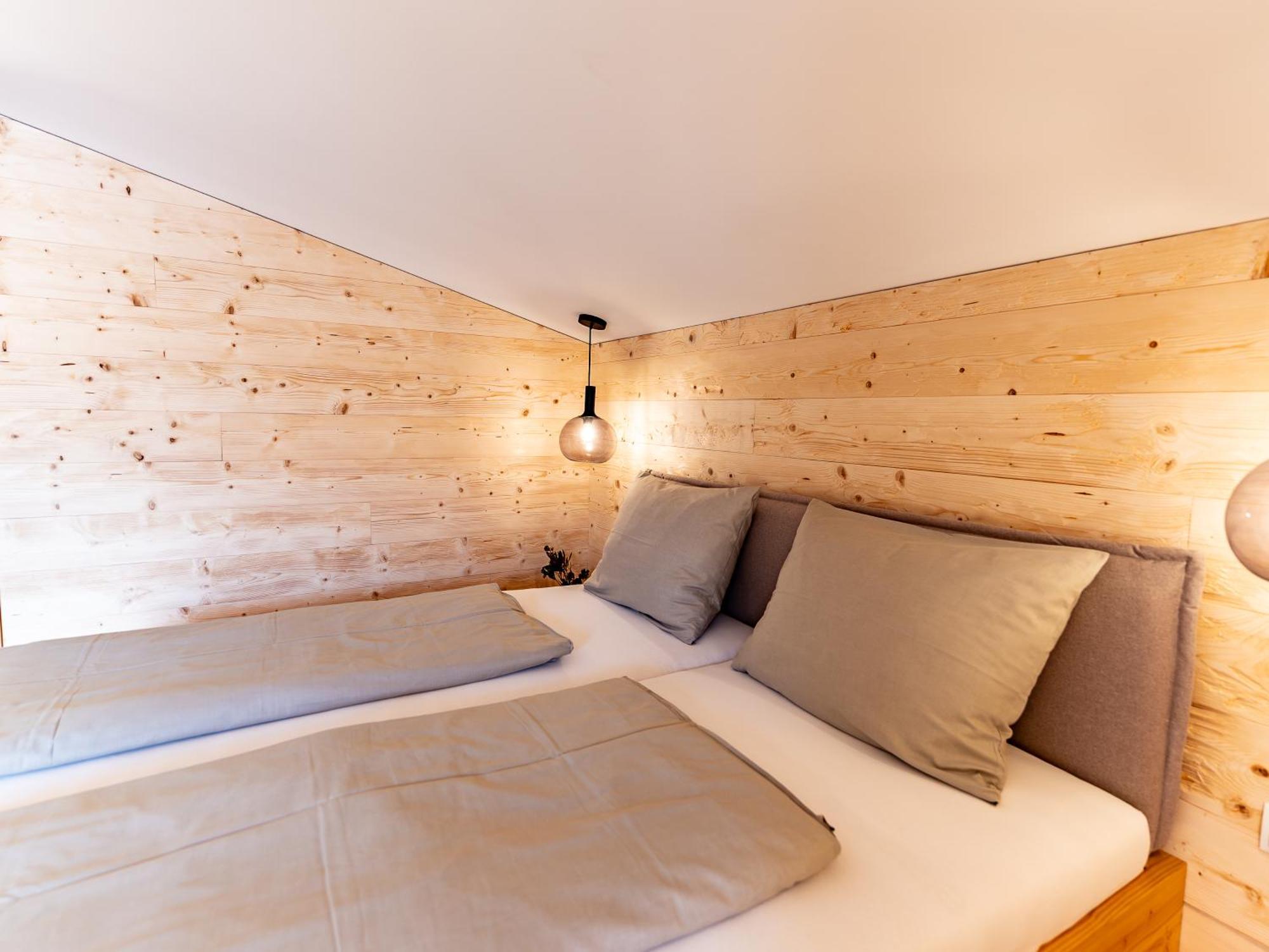 Doppelzimmer mit Balkon