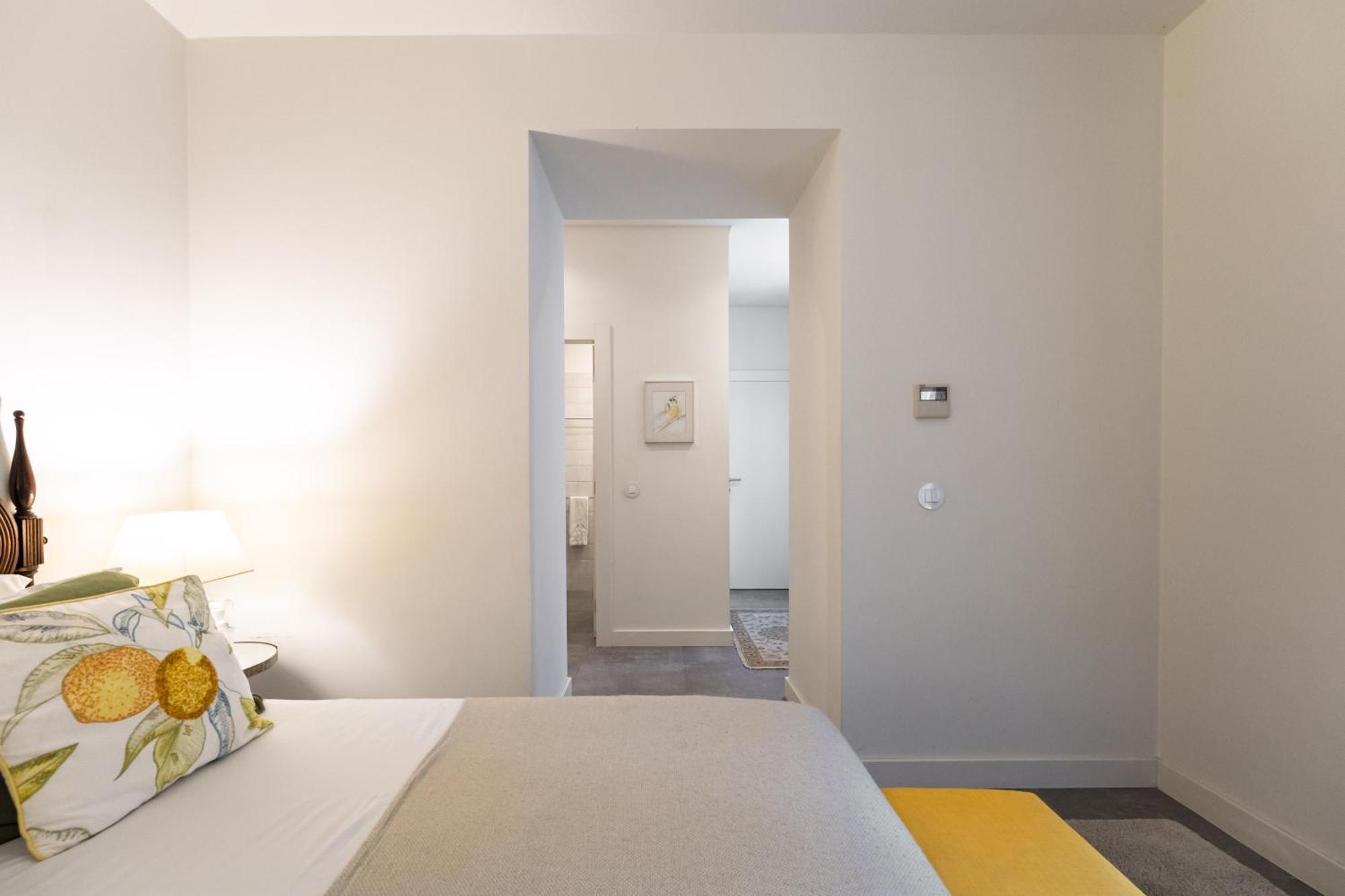 Quarto Duplo com Vista Jardim