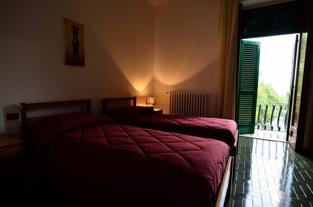 Camera Matrimoniale con Balcone