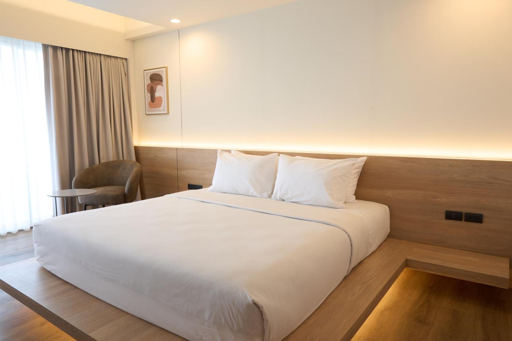 Suite with Balcony