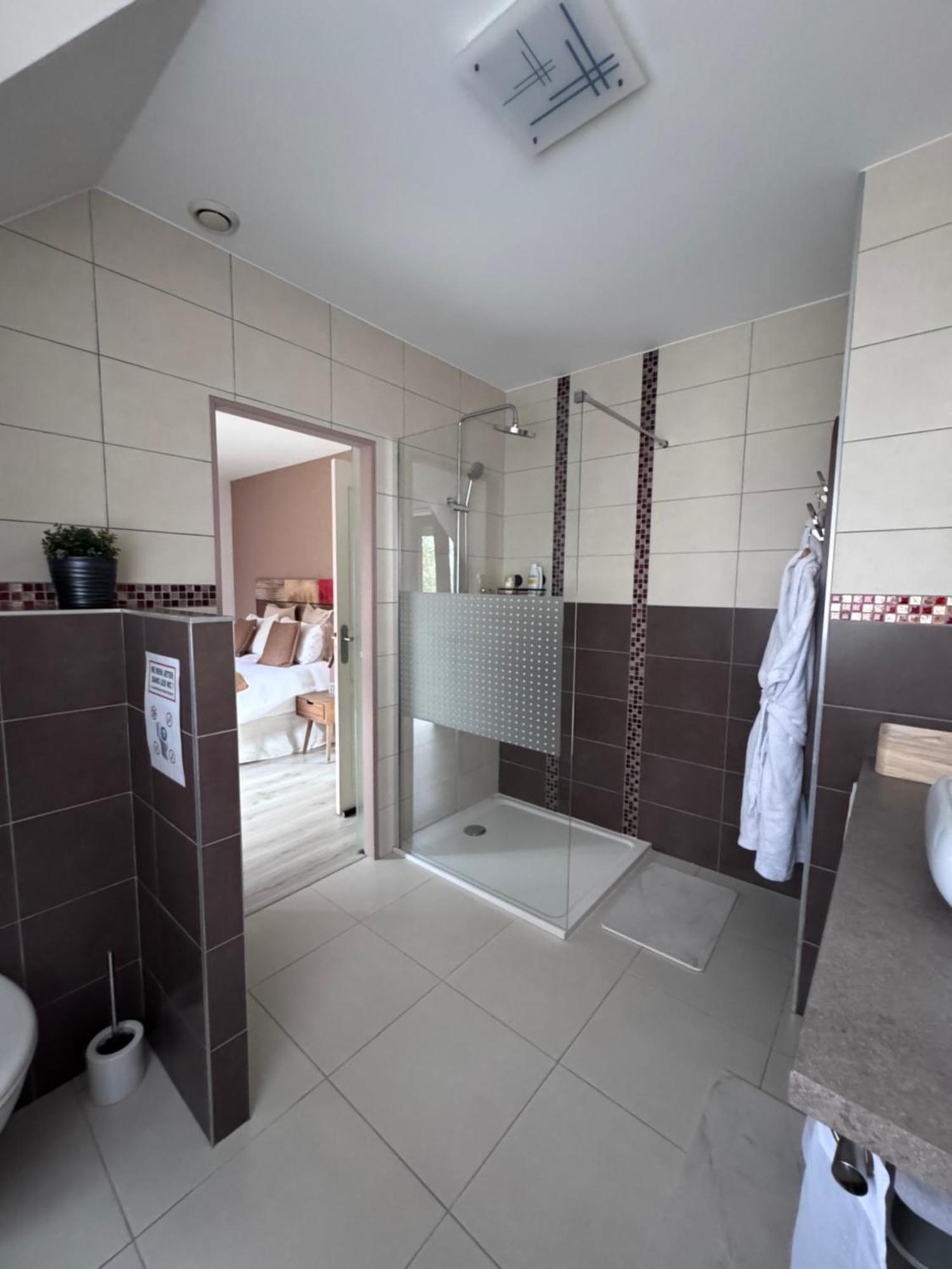 Chambre Double avec Salle de Bains Privative