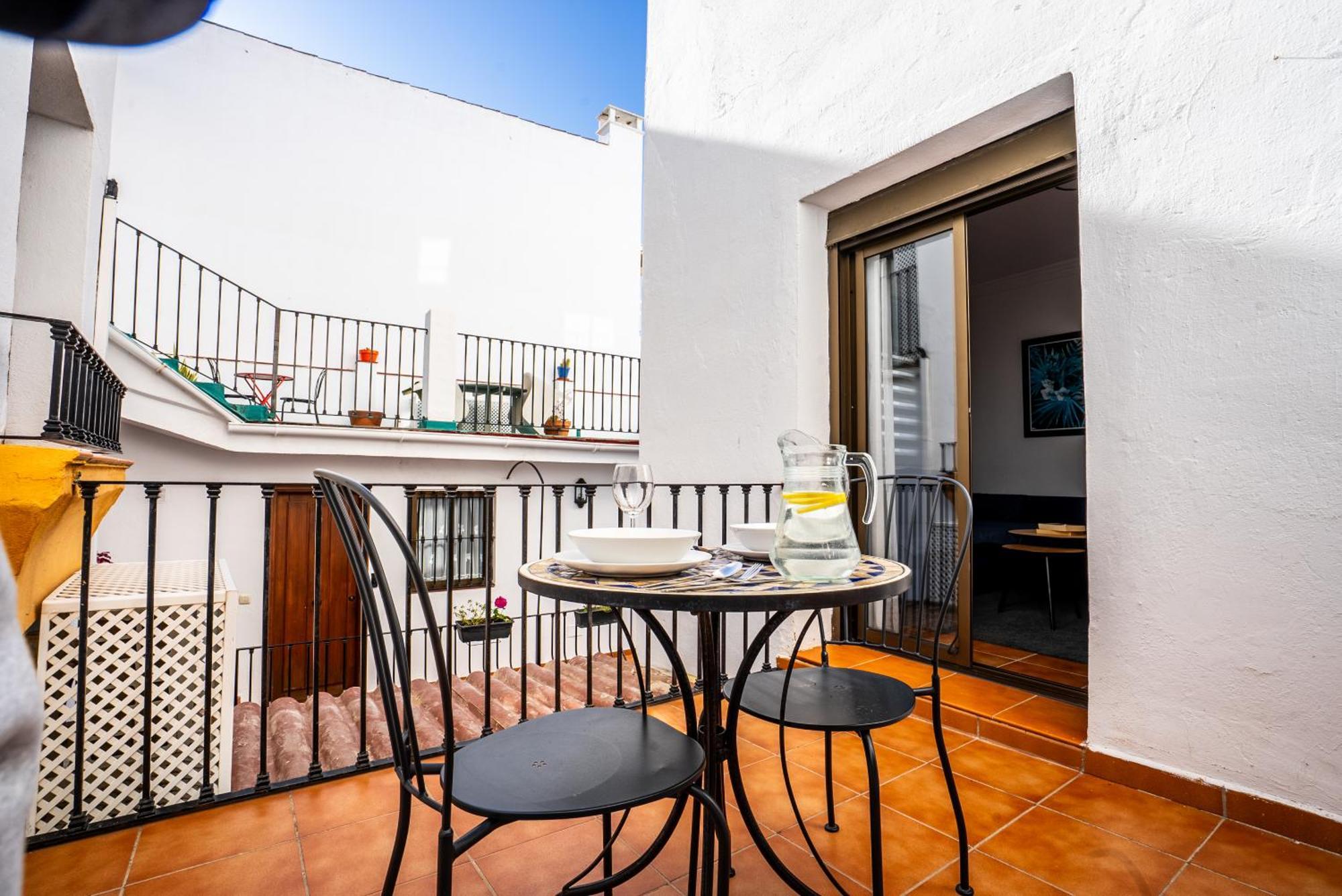 Apartamento com Varanda