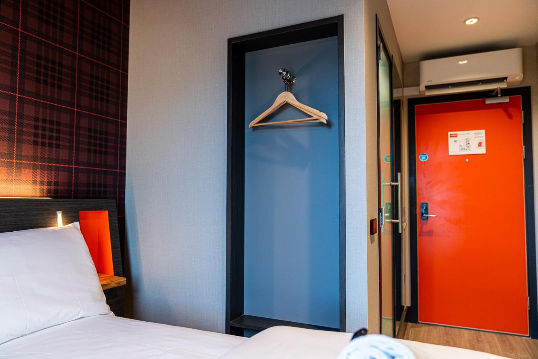 Quarto Duplo Standard