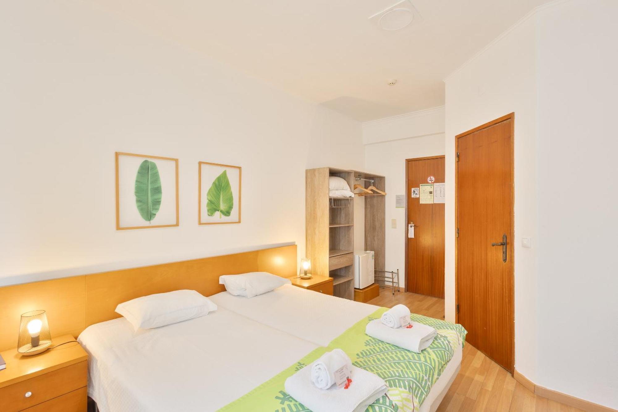 Quarto Twin Standard
