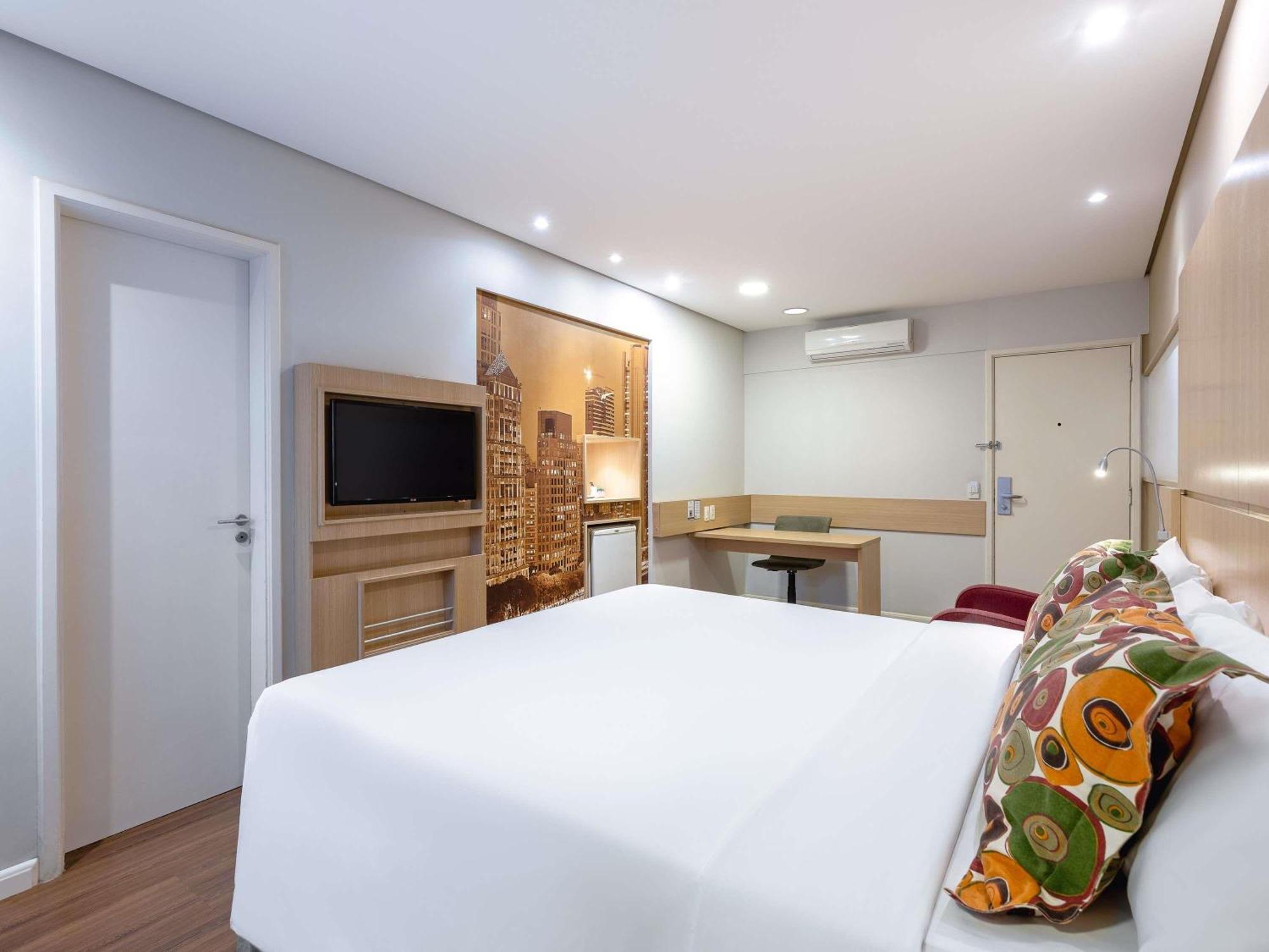 Quarto Superior com Cama Queen-size