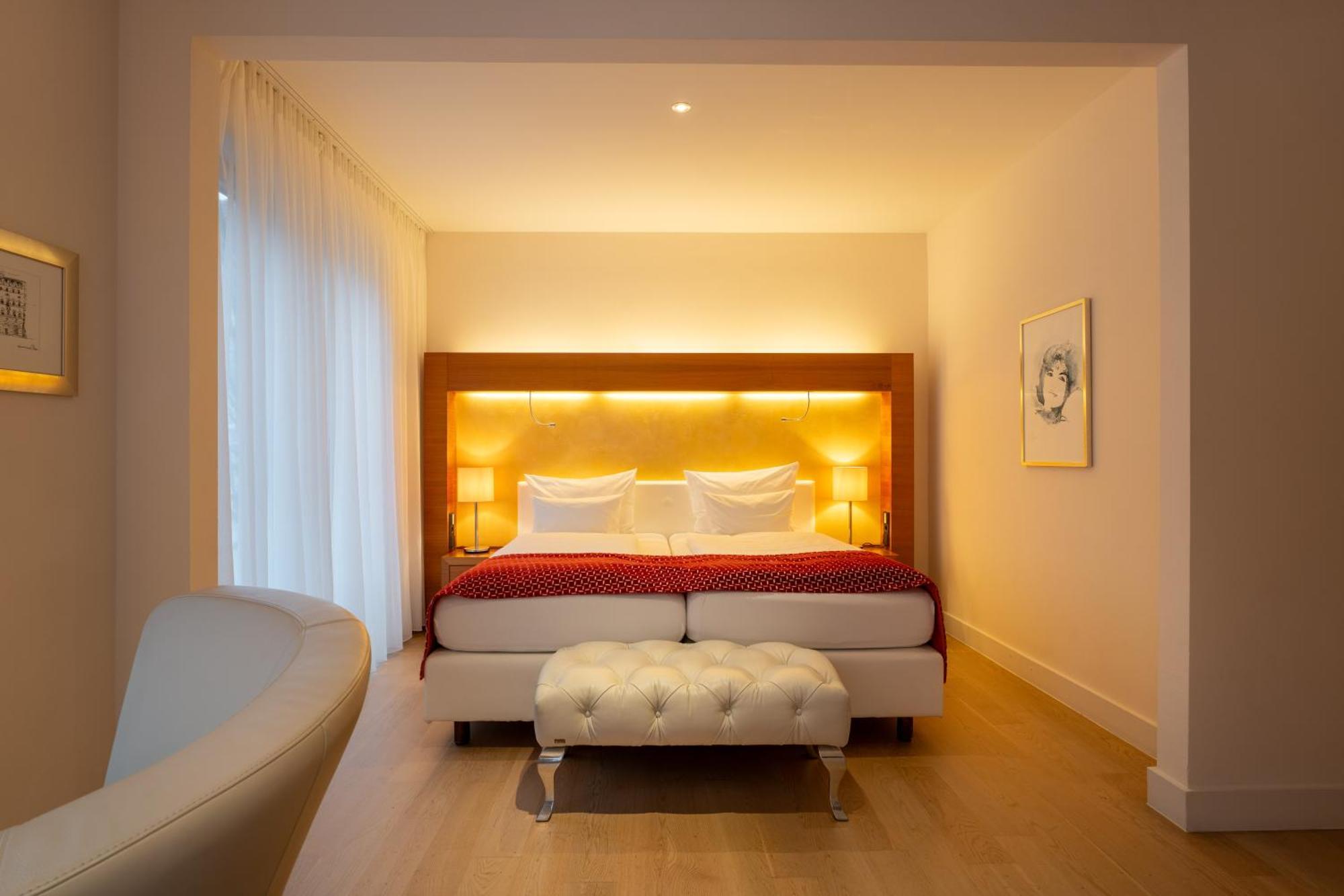 Junior Suite (Straatzicht)